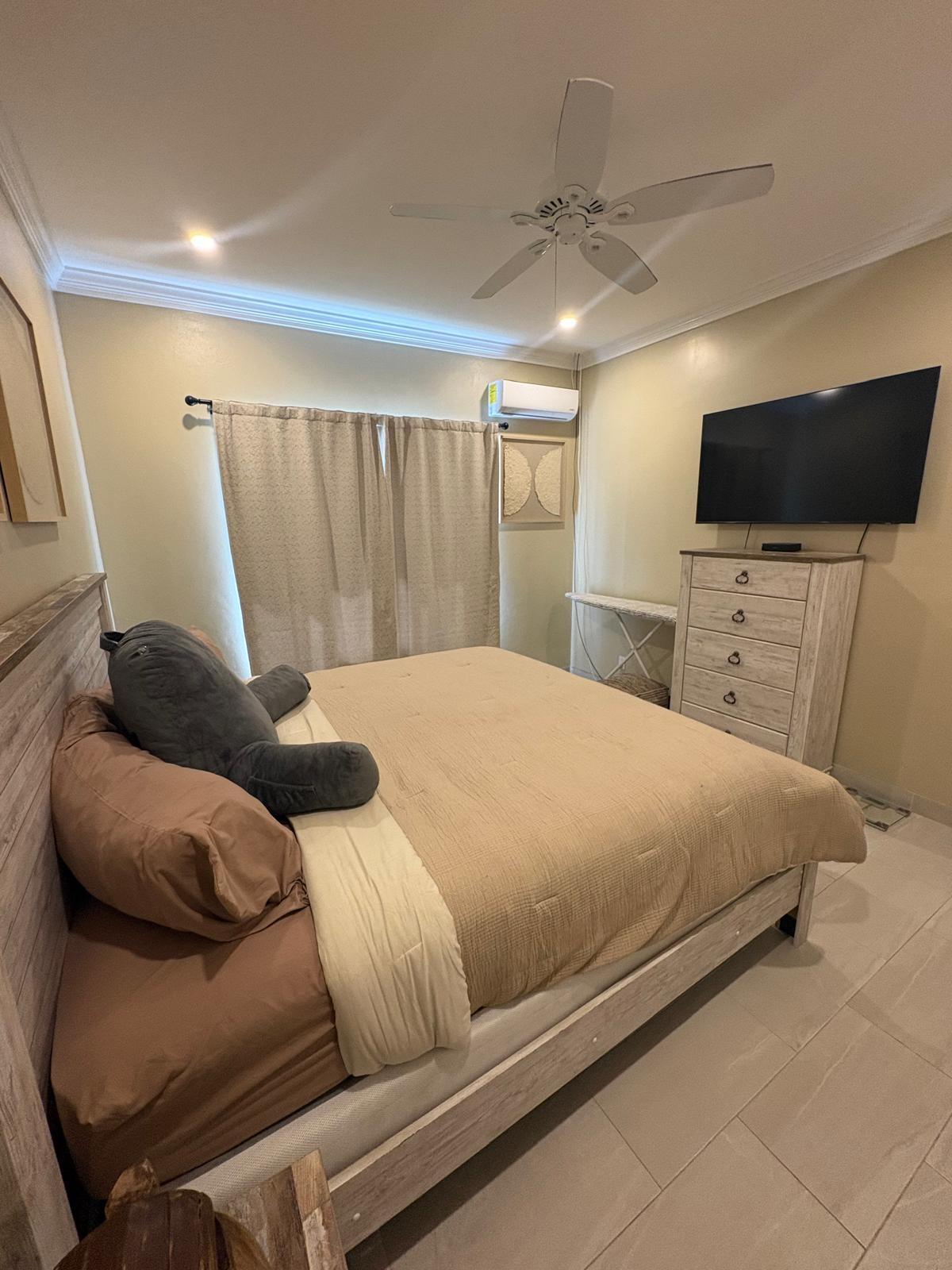 Number 7 BLENHEIM ROAD, STAPLEDON Unit: Unit 1