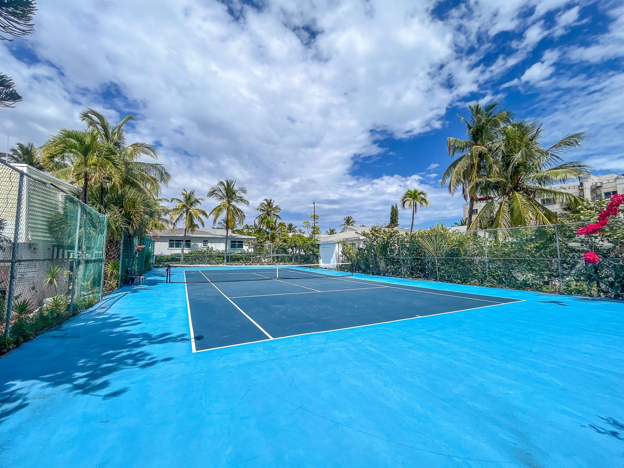 BAYVIEW VILLAGE Unit: 49B