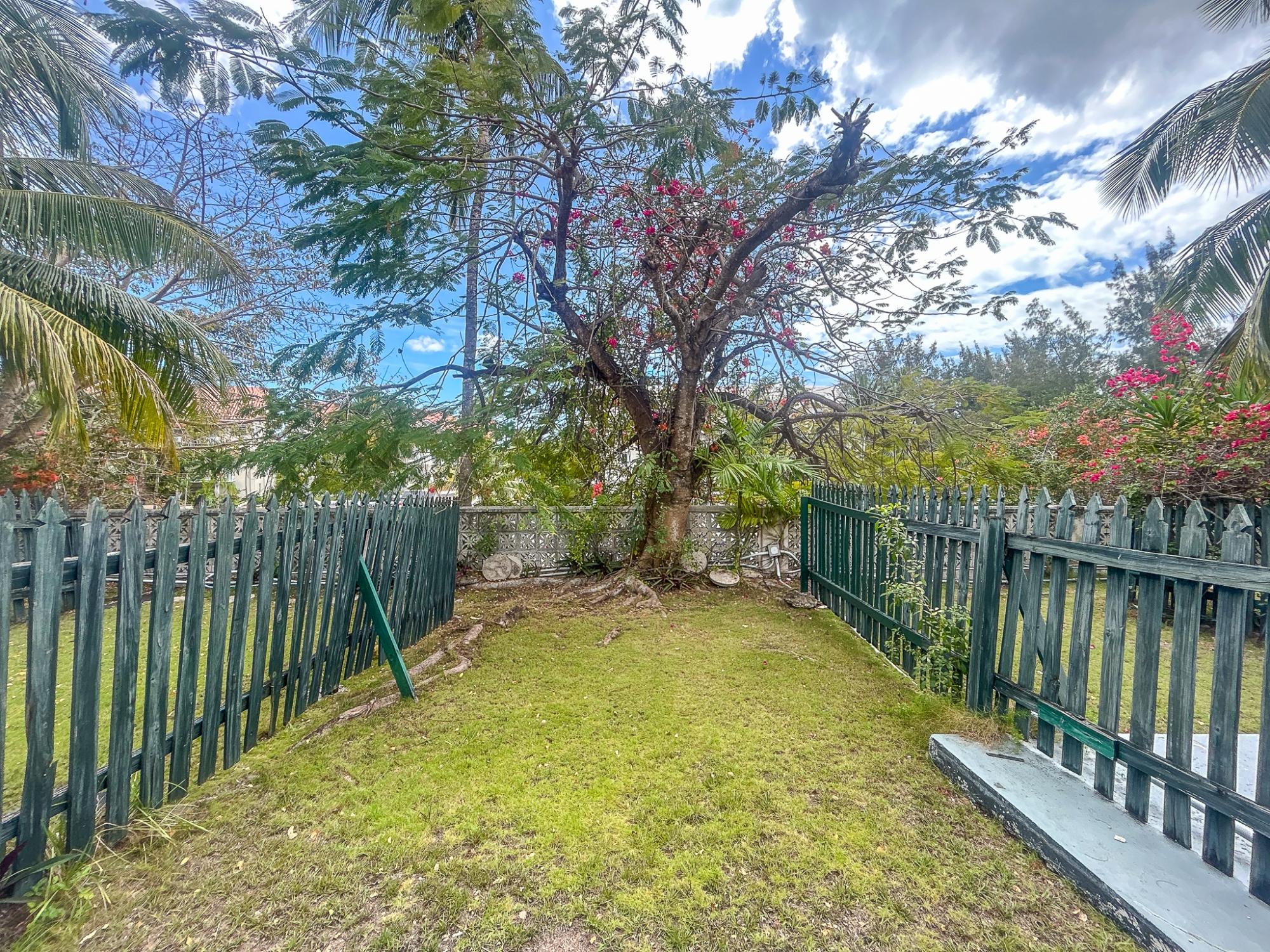 BAYVIEW VILLAGE Unit: 49B