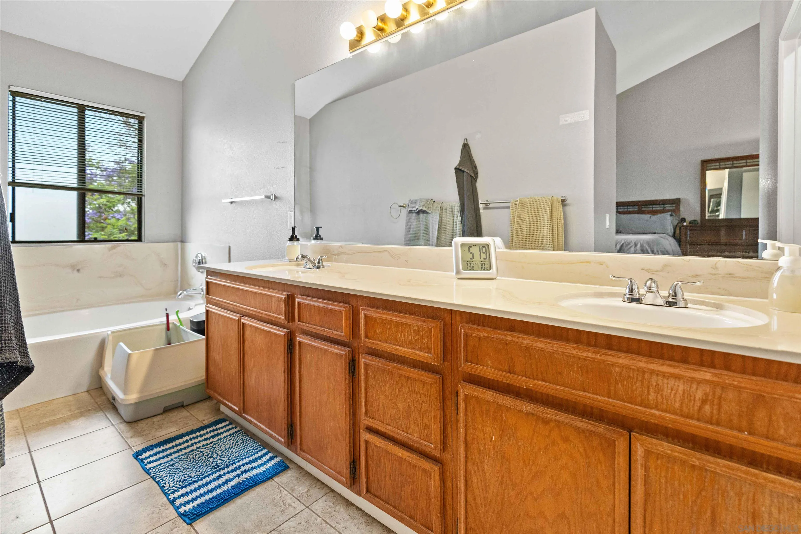 8535 Paradise Valley Rd. # 7