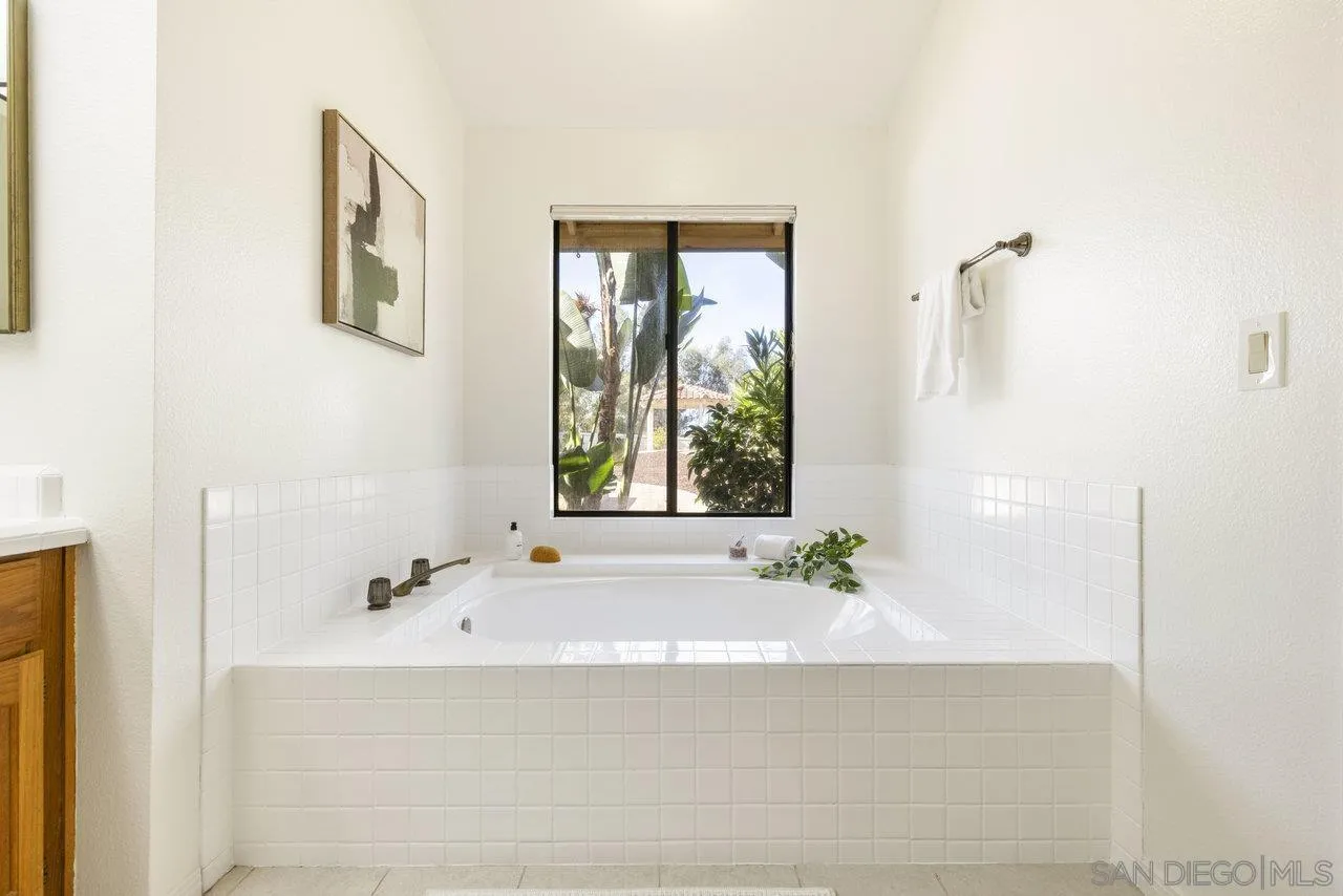 1549 Ventana Drive