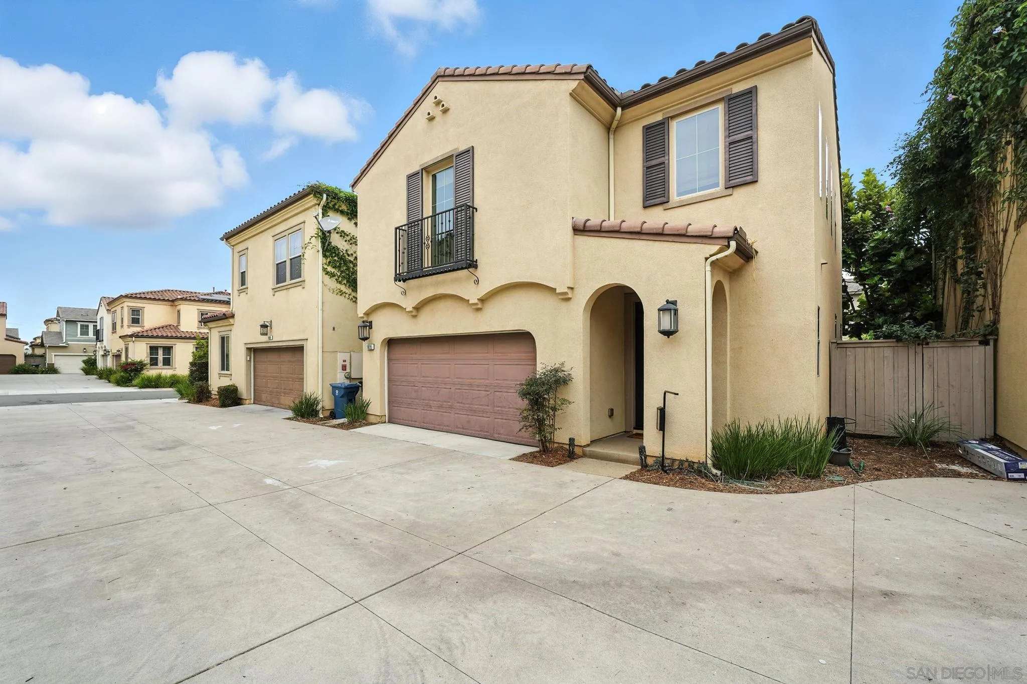 1035 Sea Glass Way