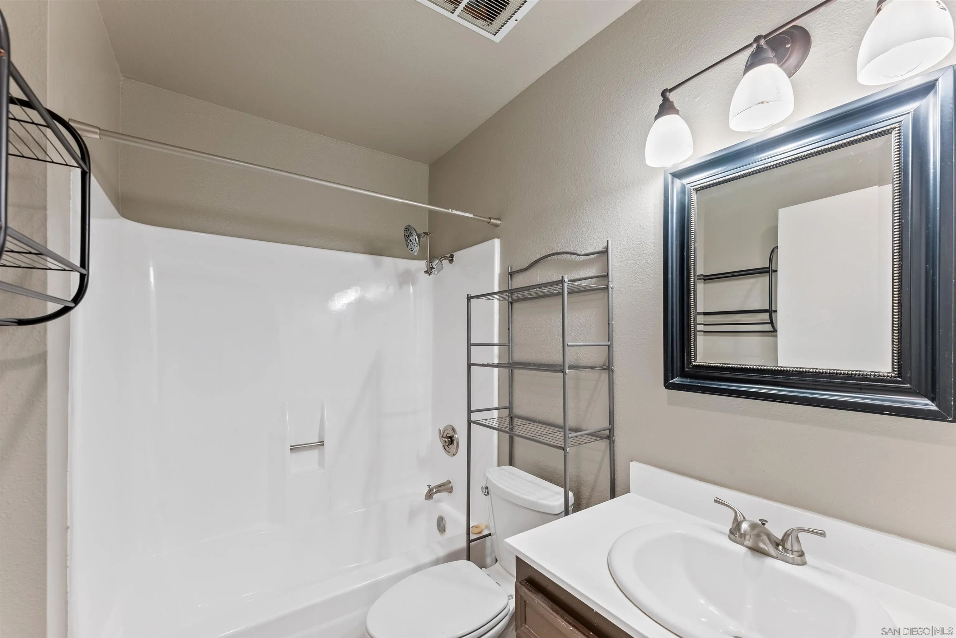 1632 Presioca St Unit 3