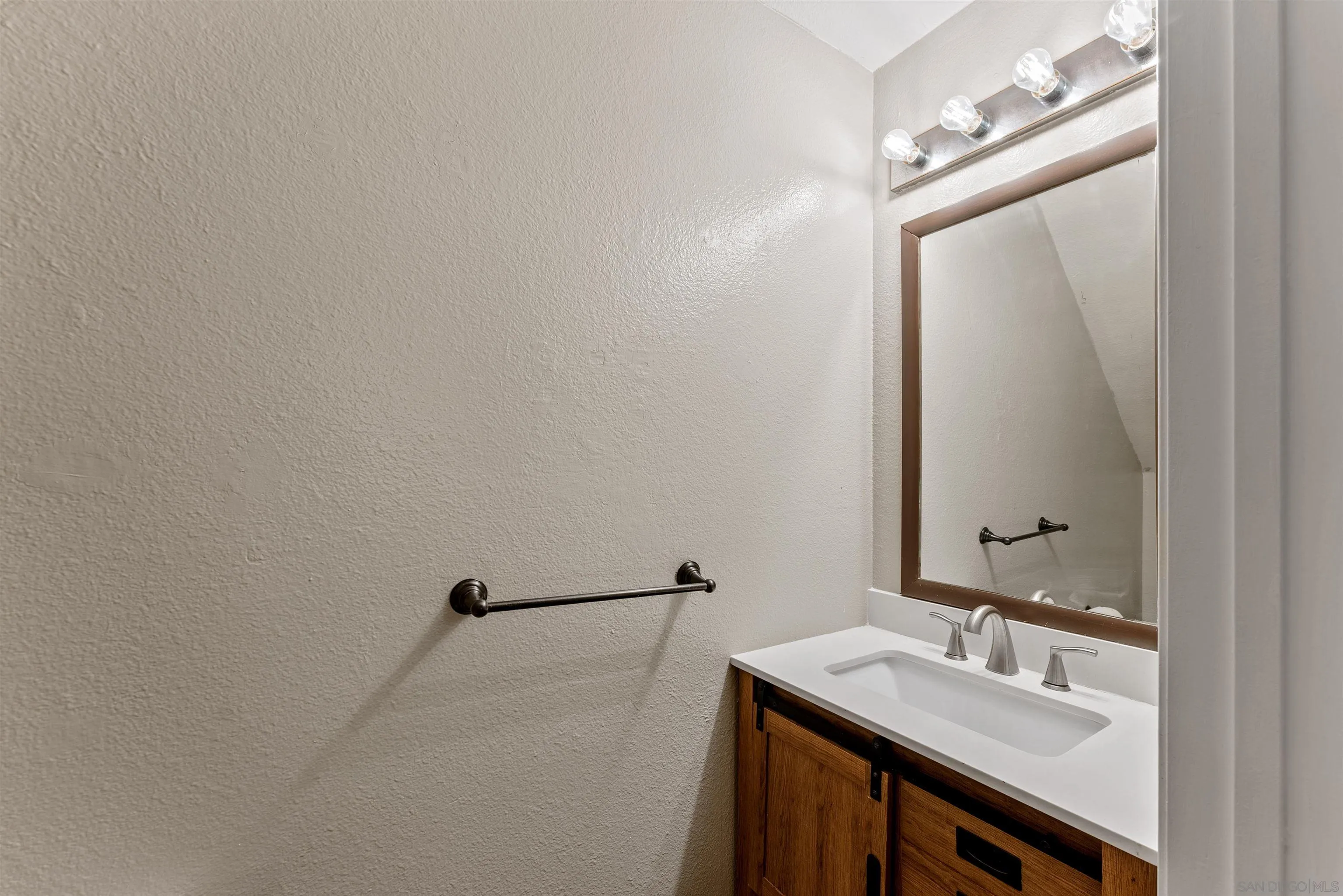 1632 Presioca St Unit 3