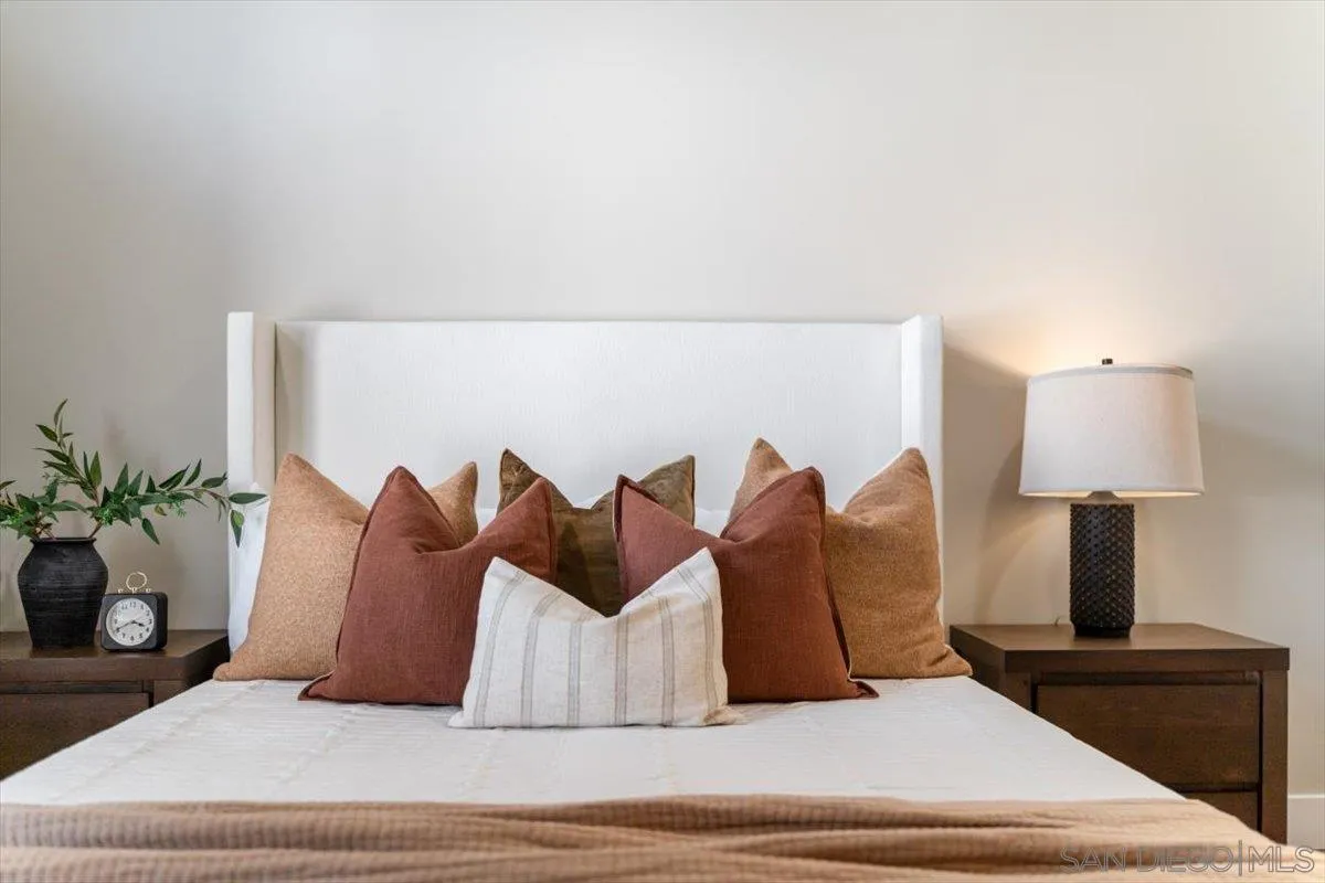 3722 Arnold Avenue Unit 6