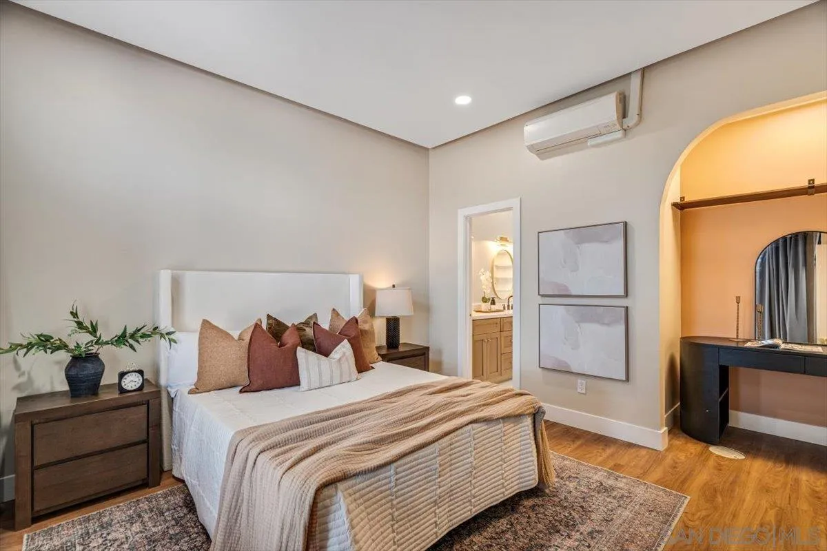 3722 Arnold Avenue Unit 6