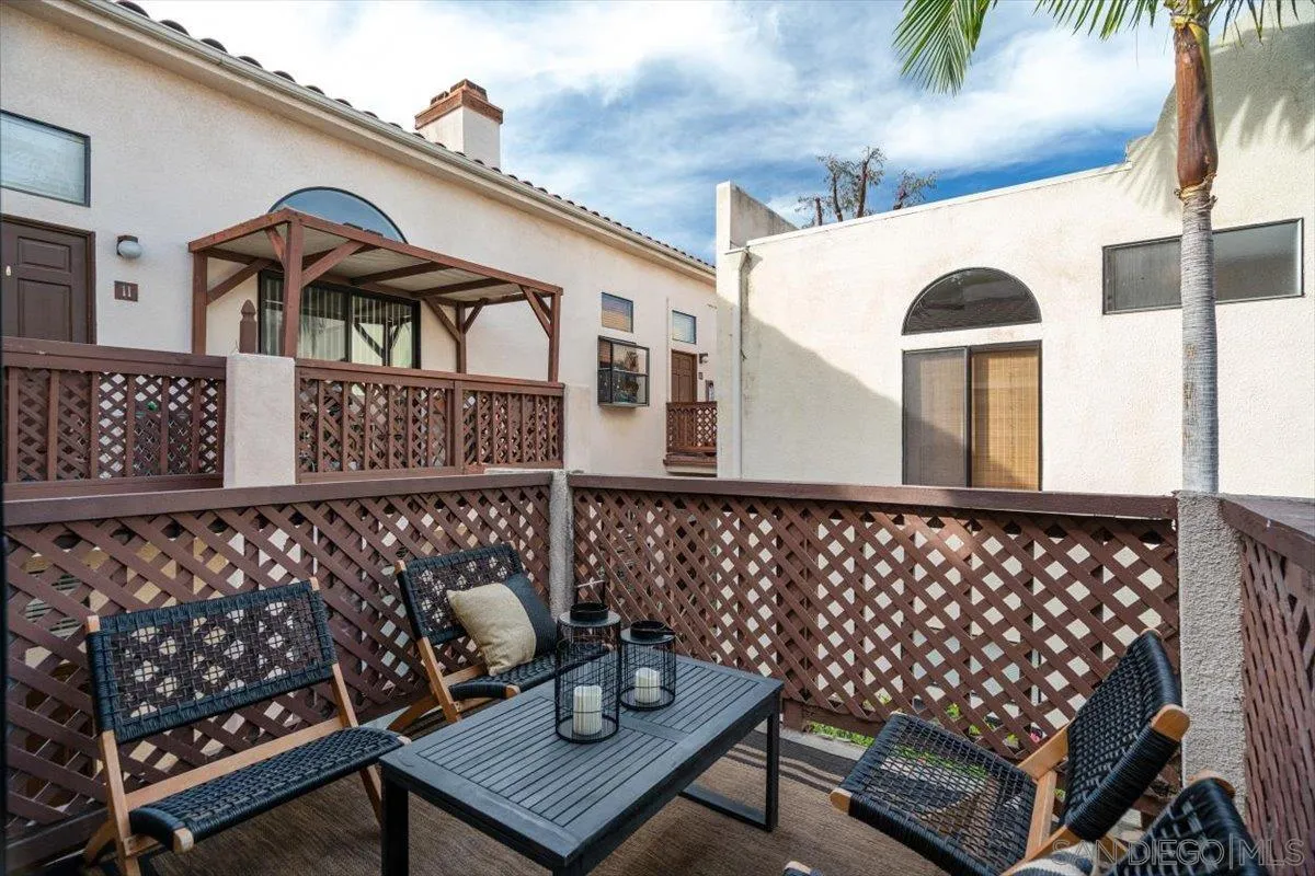 3722 Arnold Avenue Unit 6