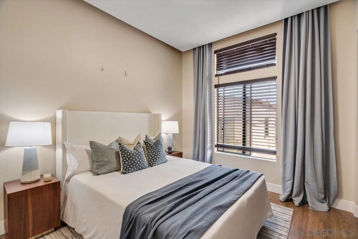 3722 Arnold Avenue Unit 6