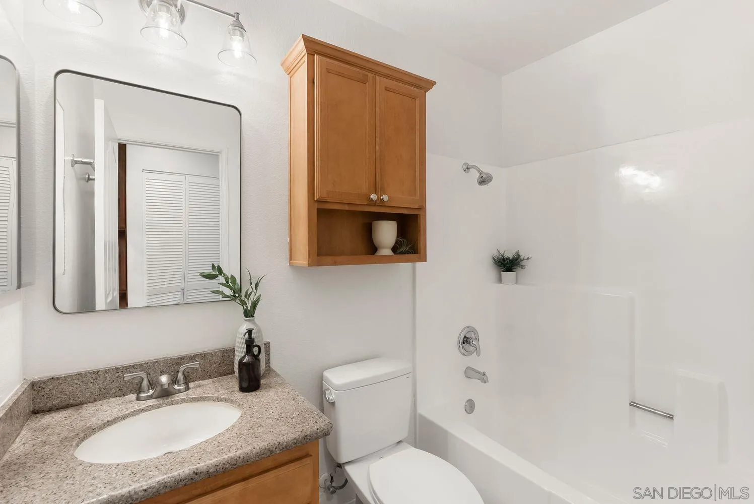 1770 S El Camino Real Unit 206