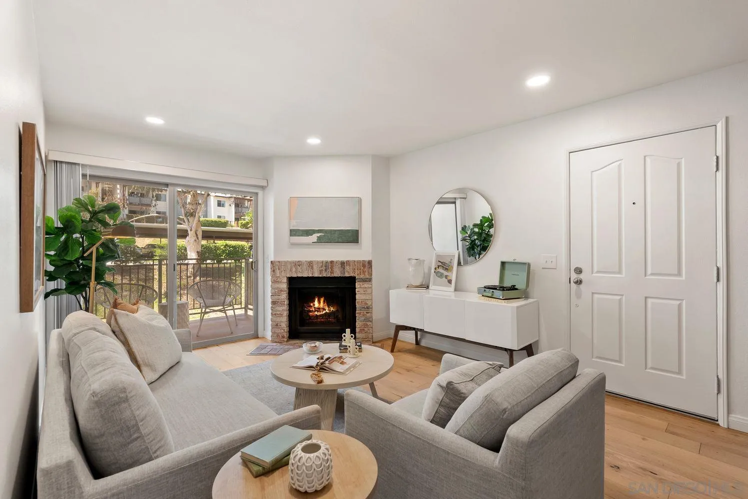 1770 S El Camino Real Unit 206