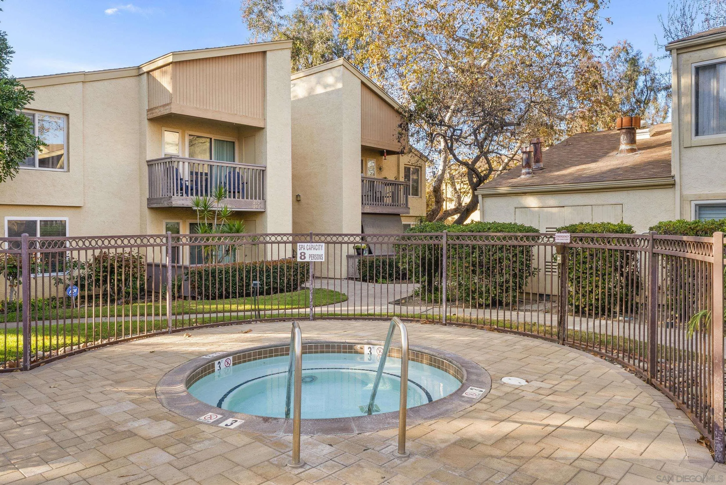 5978 Rancho Mission Rd Unit 274