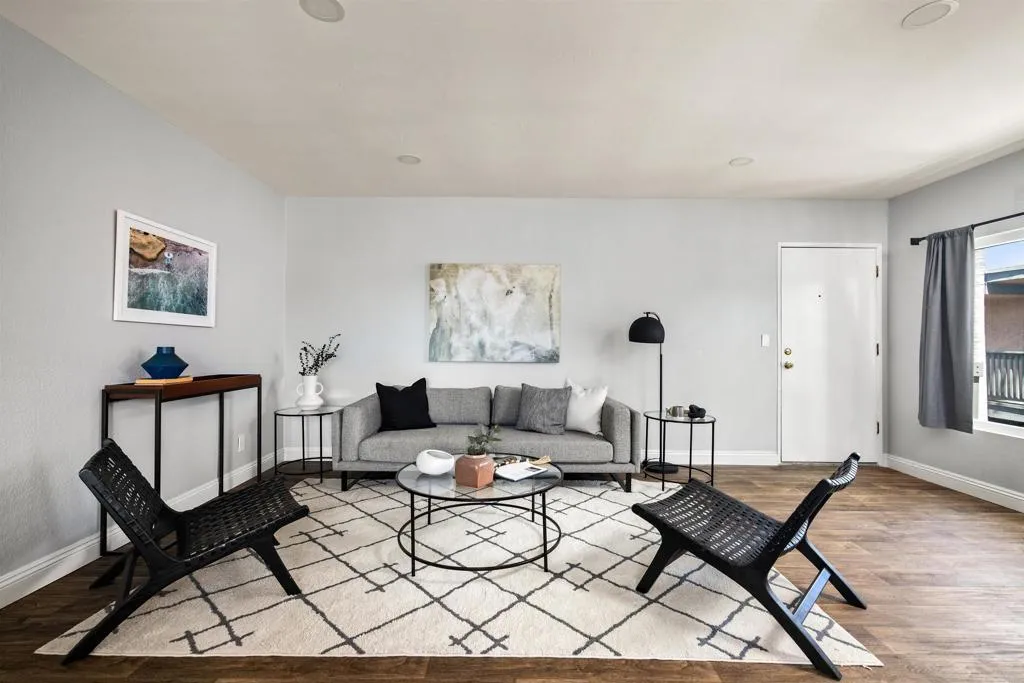 4565 Cleveland Ave Unit 8