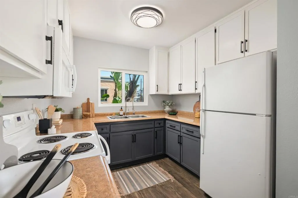 4565 Cleveland Ave Unit 8