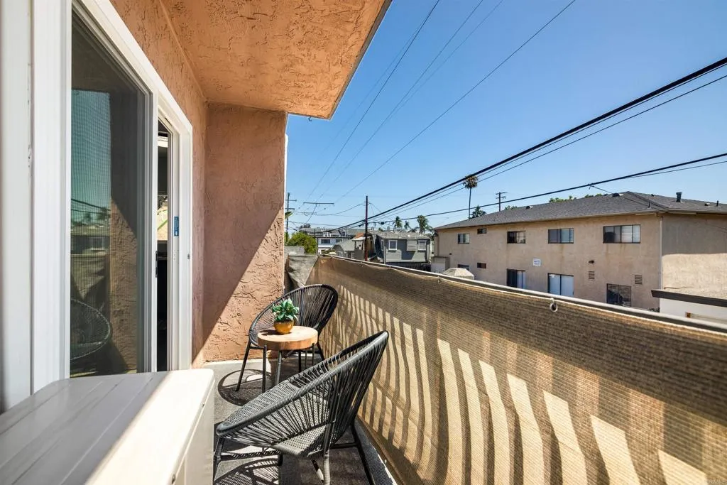 4565 Cleveland Ave Unit 8