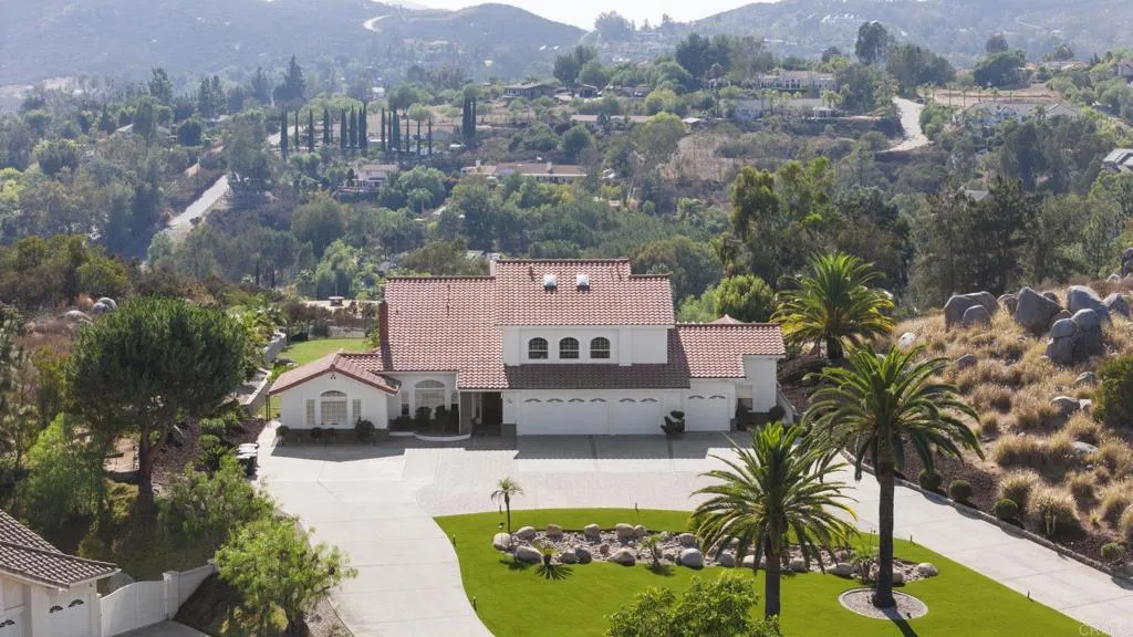 15458 Harrow Lane
