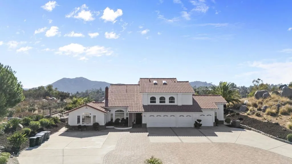 15458 Harrow Lane