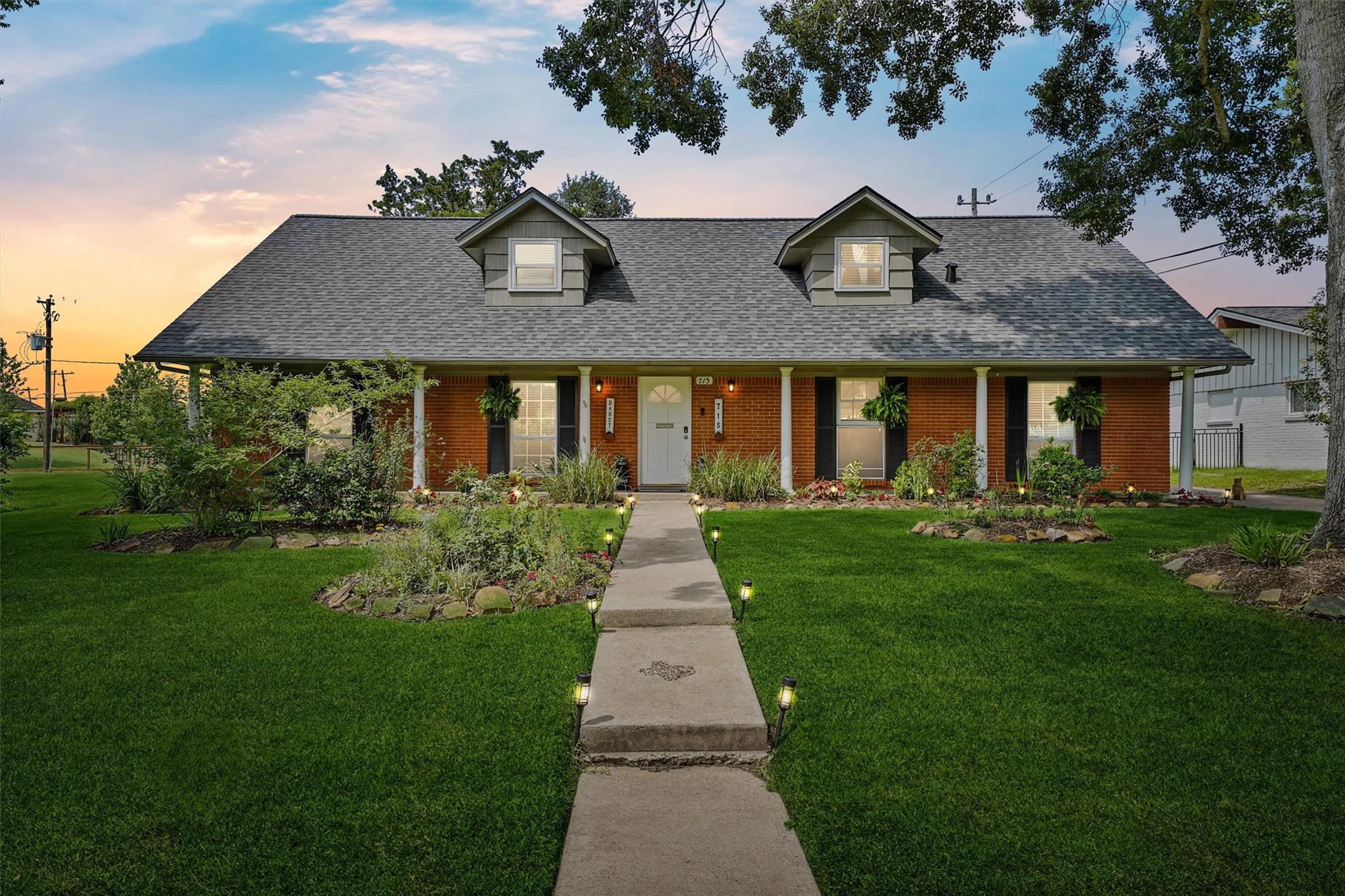 715 Timber Cove Drive