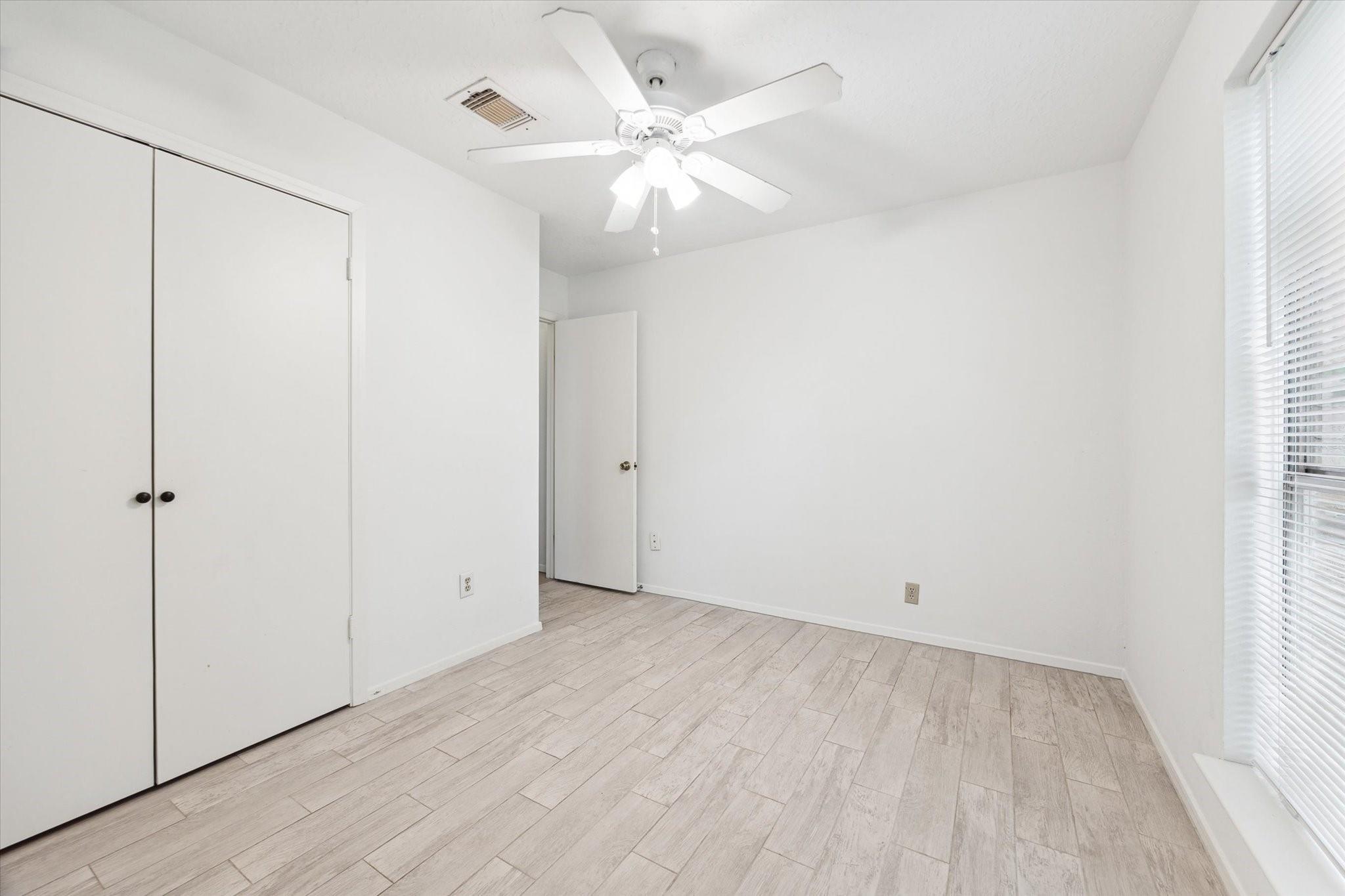 2723 N Brompton Drive