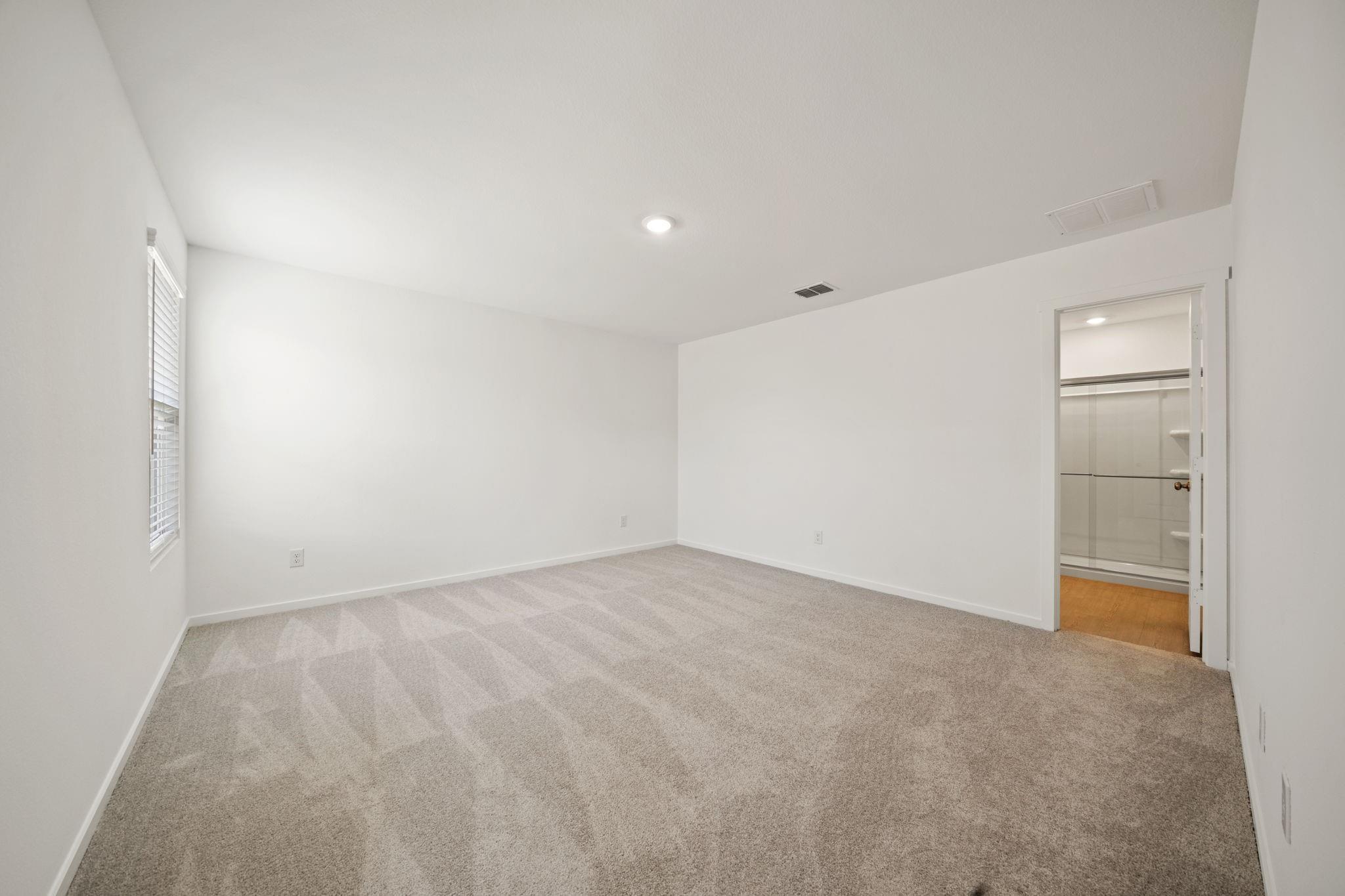 3912 Pontchartrain Parkway