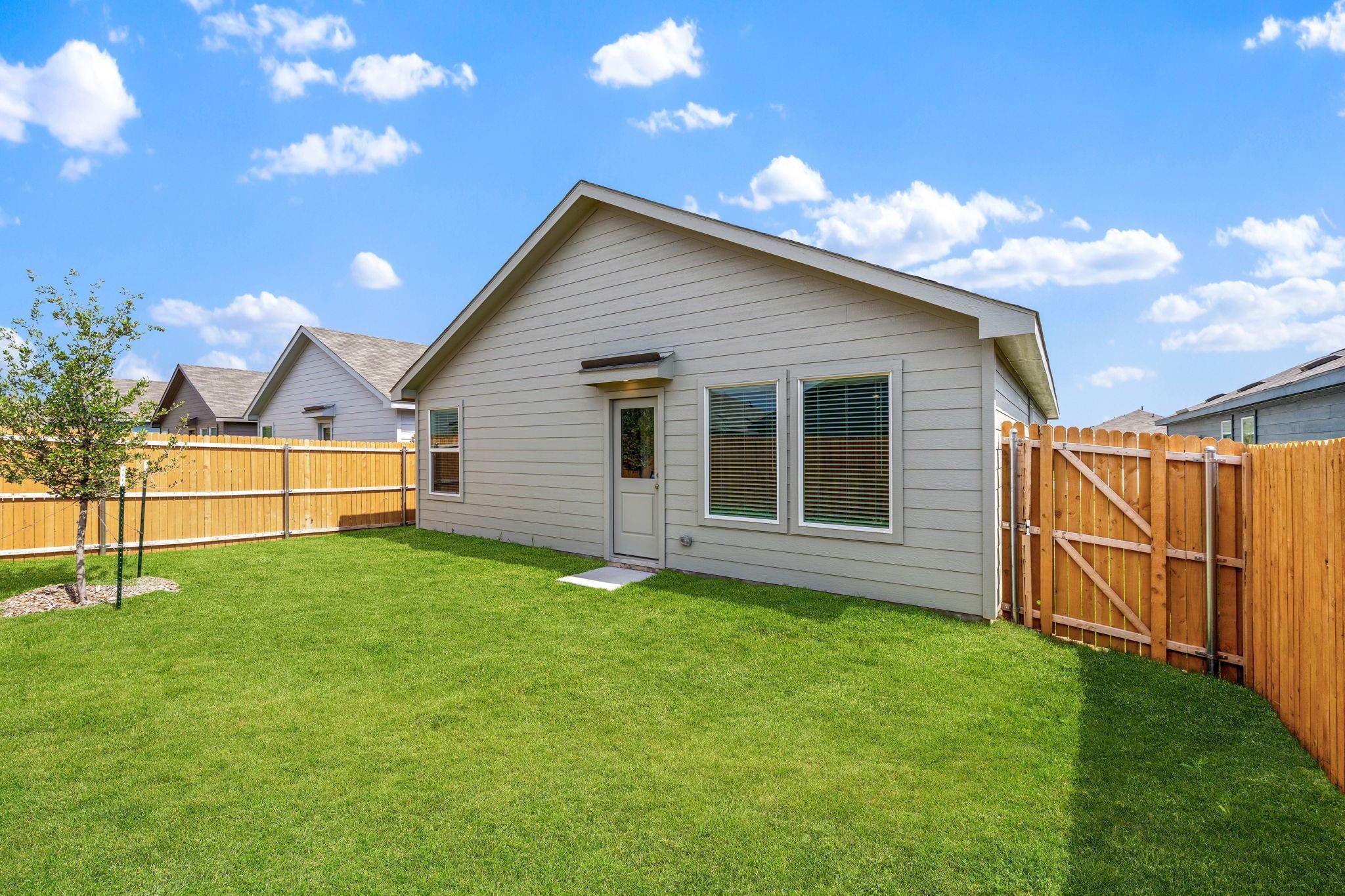 3912 Pontchartrain Parkway