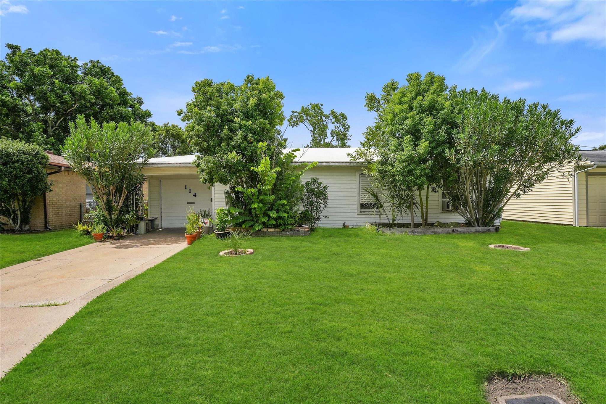 114 Bonita Avenue