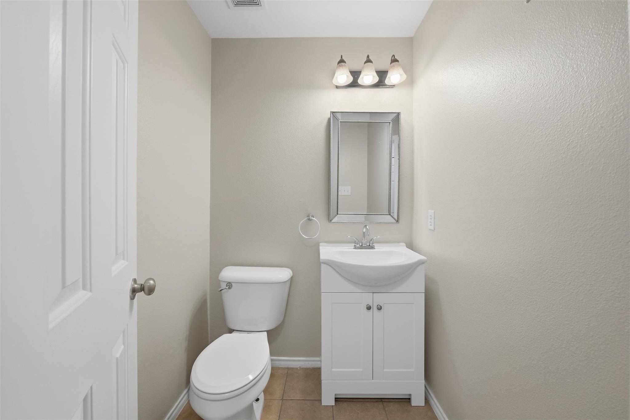 1929 Kemah Village Drive