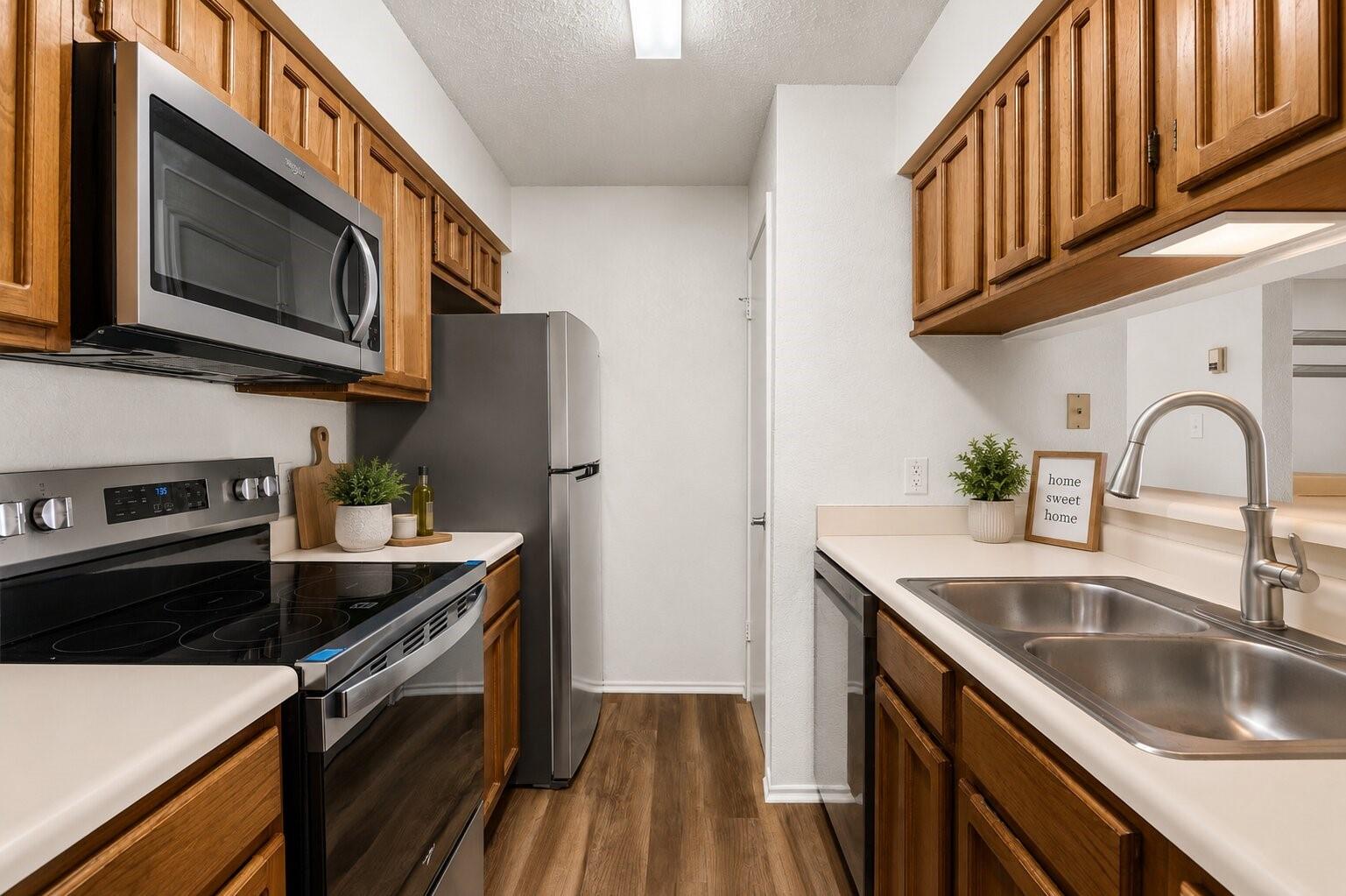 1202 Thorpe Lane # 612
