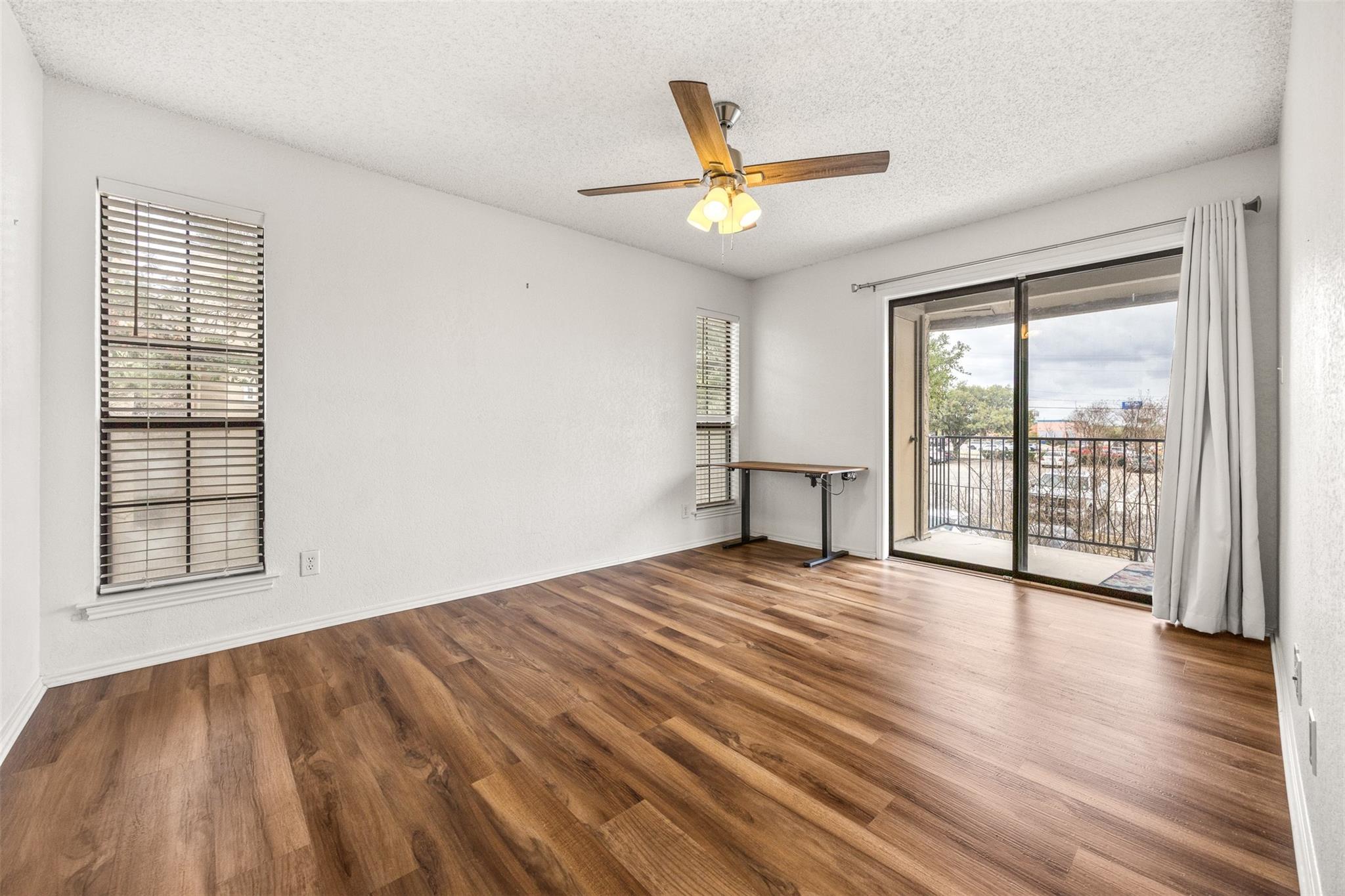 1202 Thorpe Lane # 612