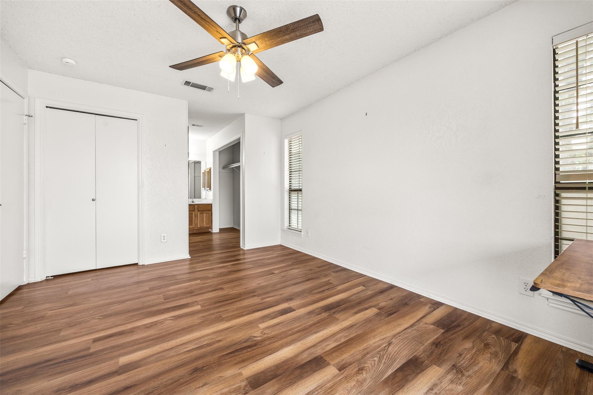 1202 Thorpe Lane # 612