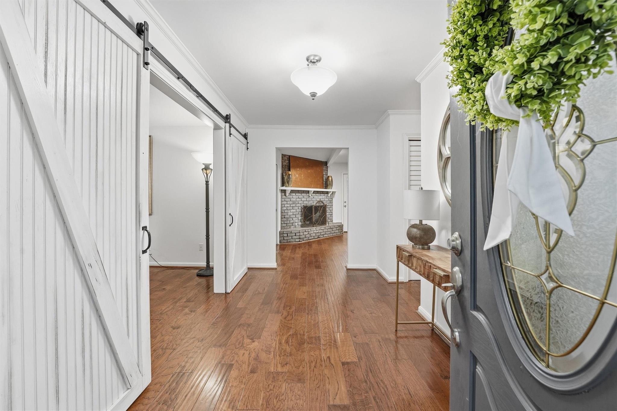 215 Whispering Oaks Drive