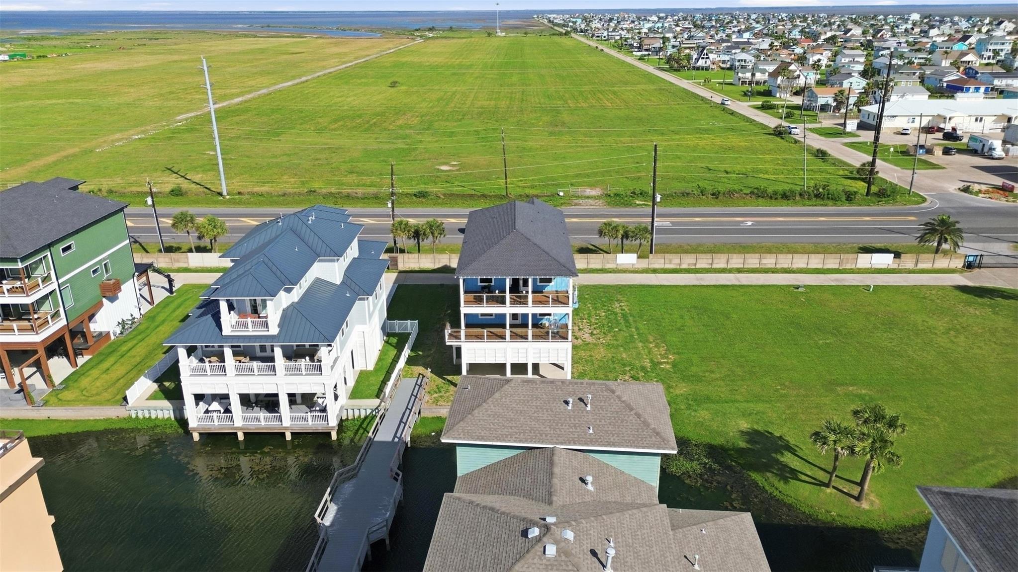 18 Blue Heron Circle