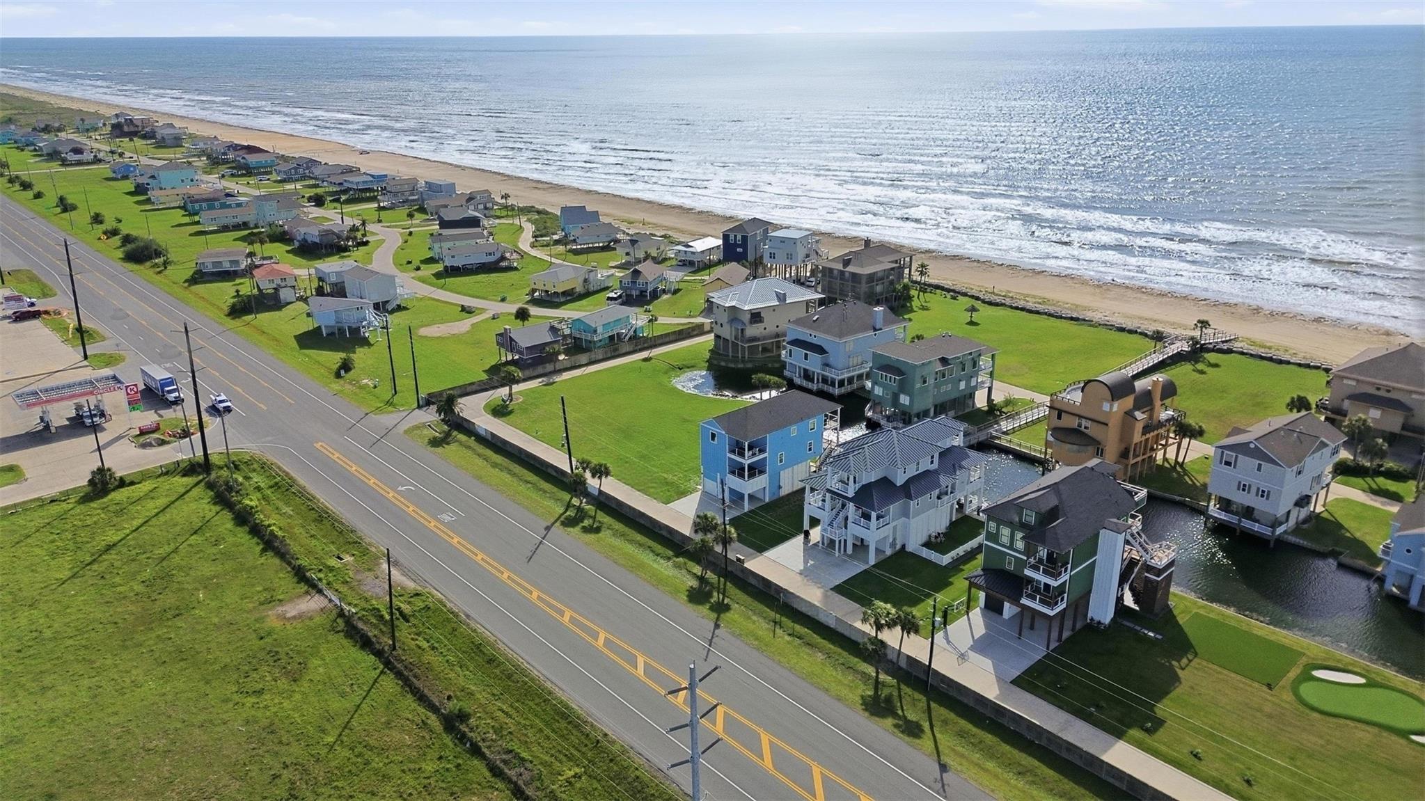 18 Blue Heron Circle