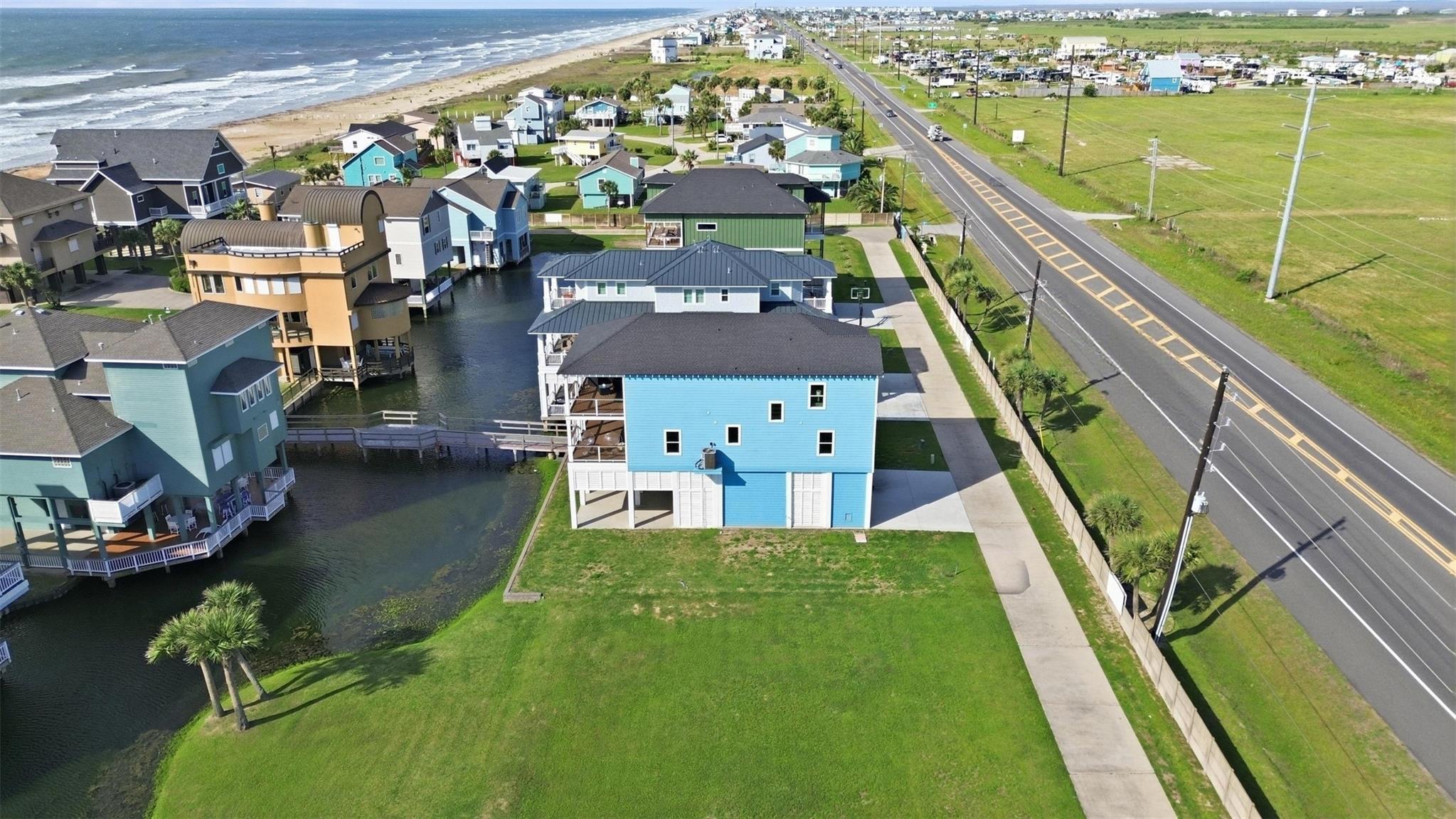 18 Blue Heron Circle