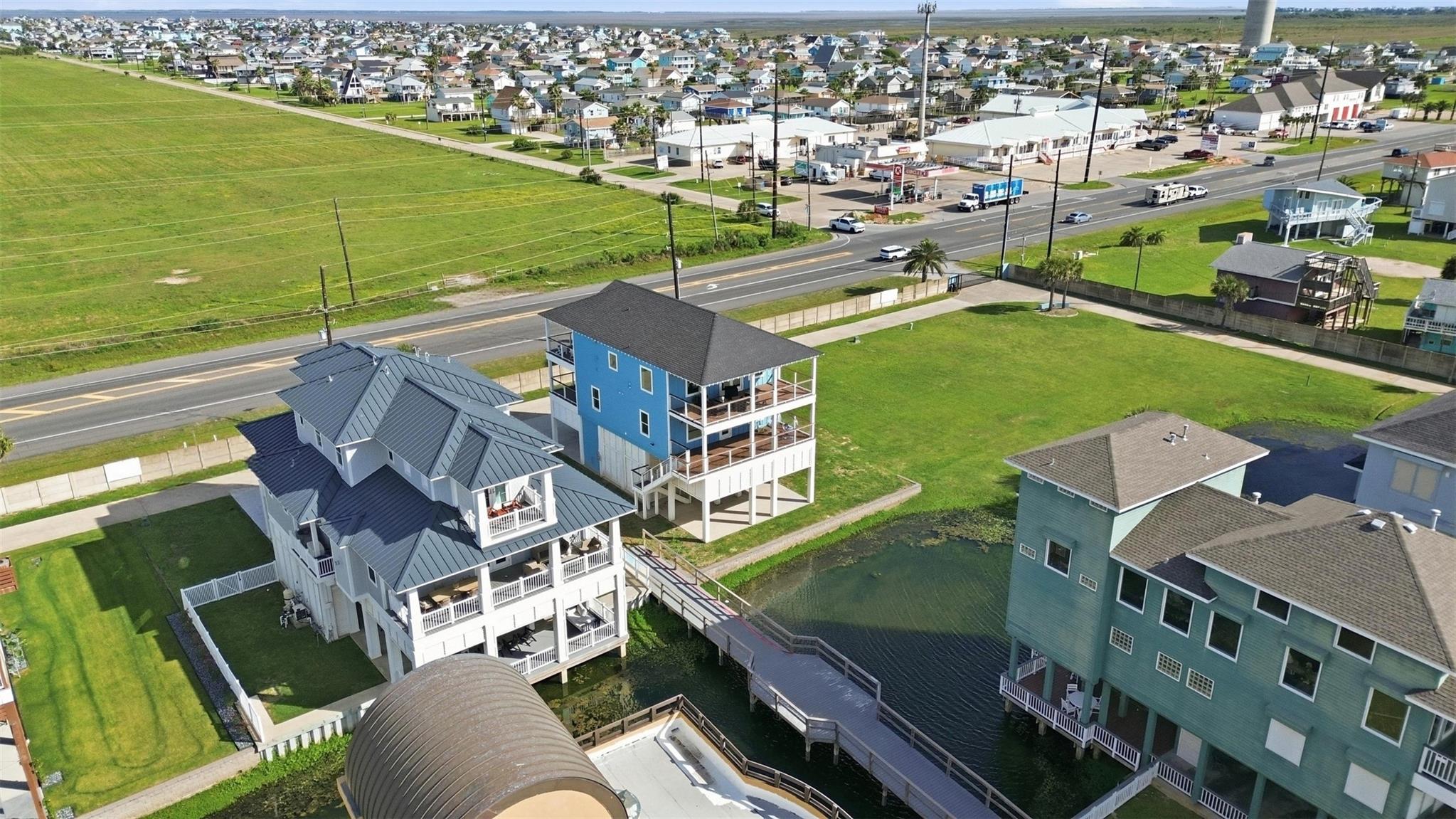 18 Blue Heron Circle