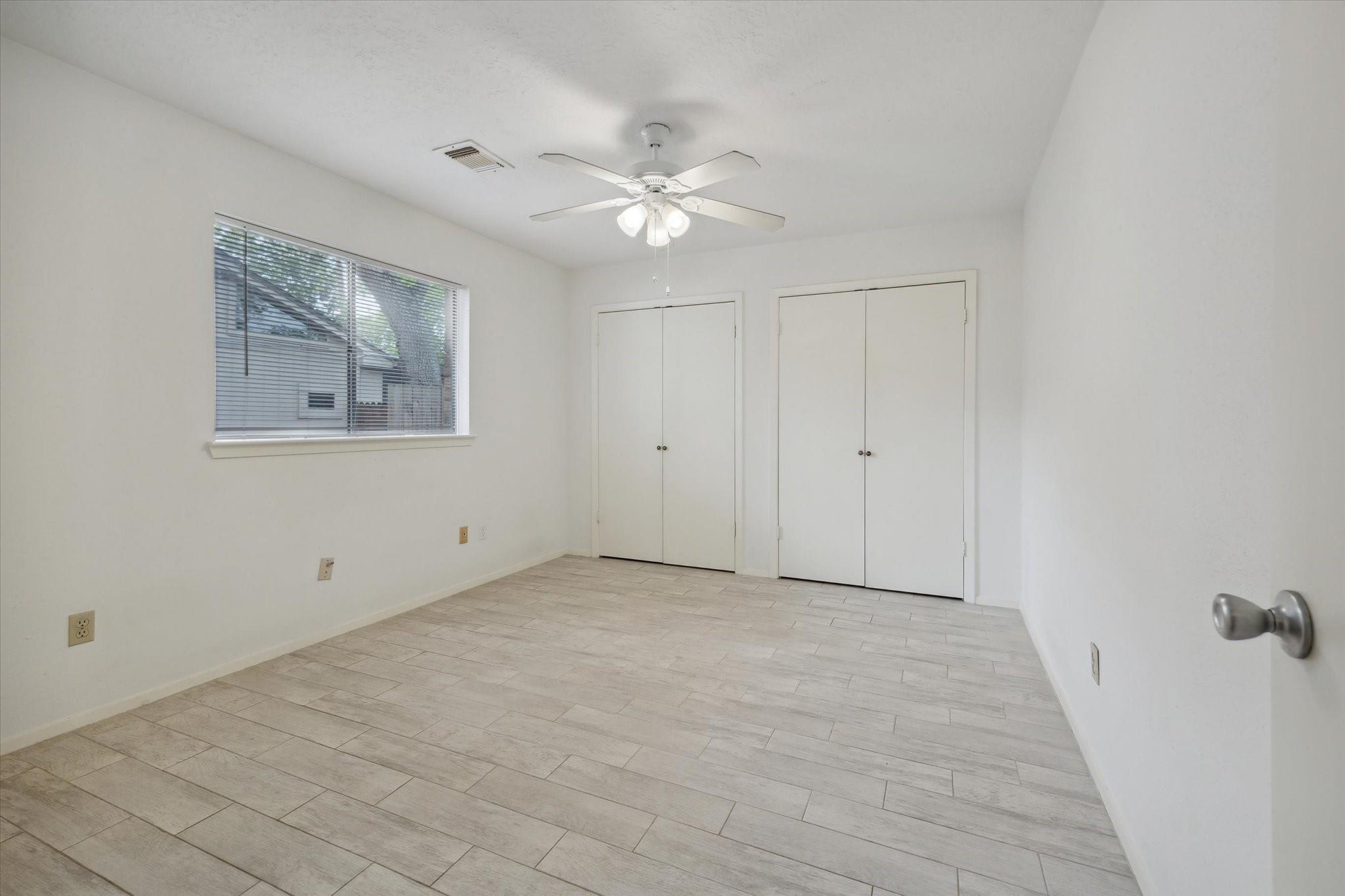 2723 N Brompton Drive