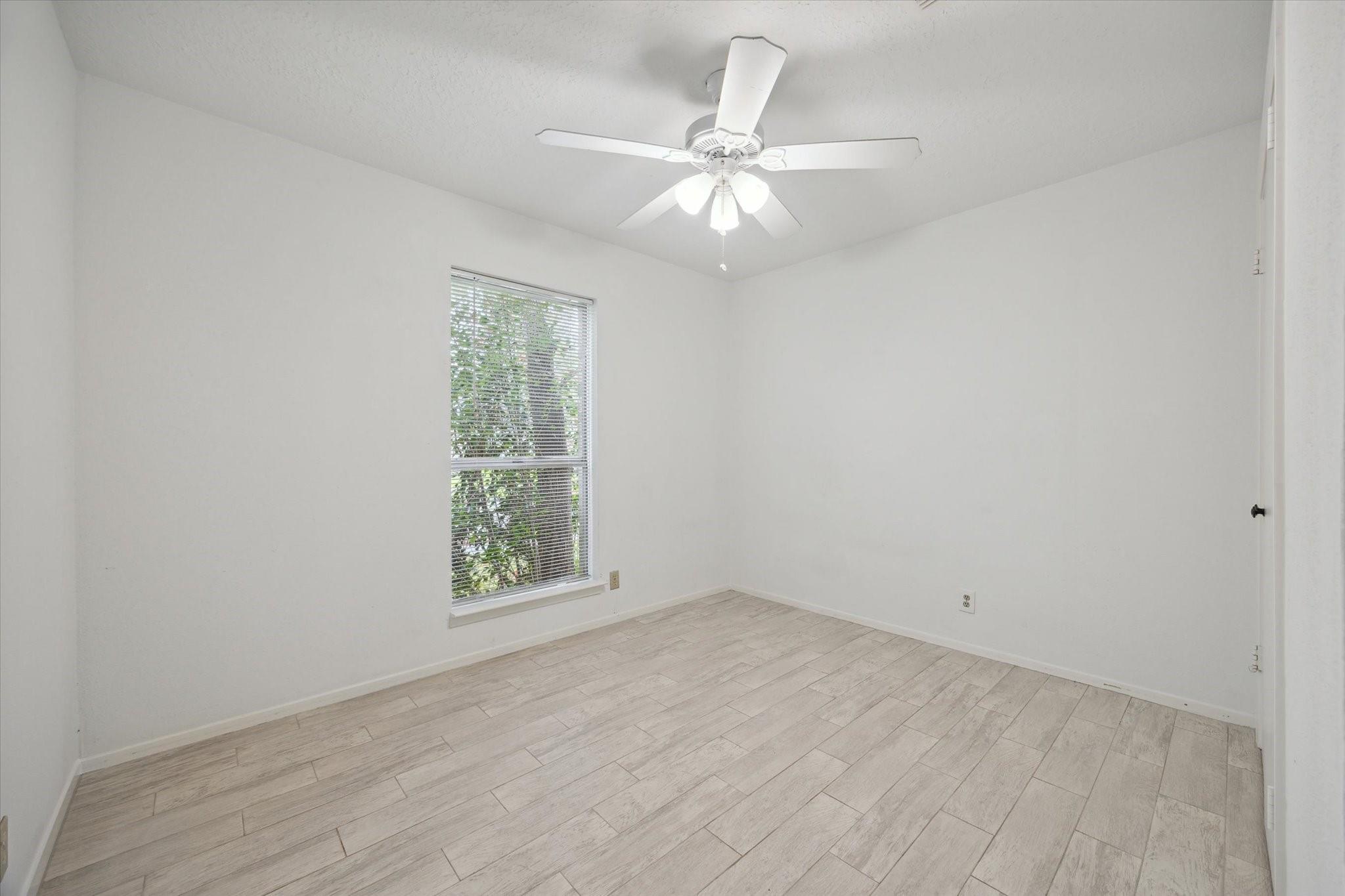 2723 N Brompton Drive