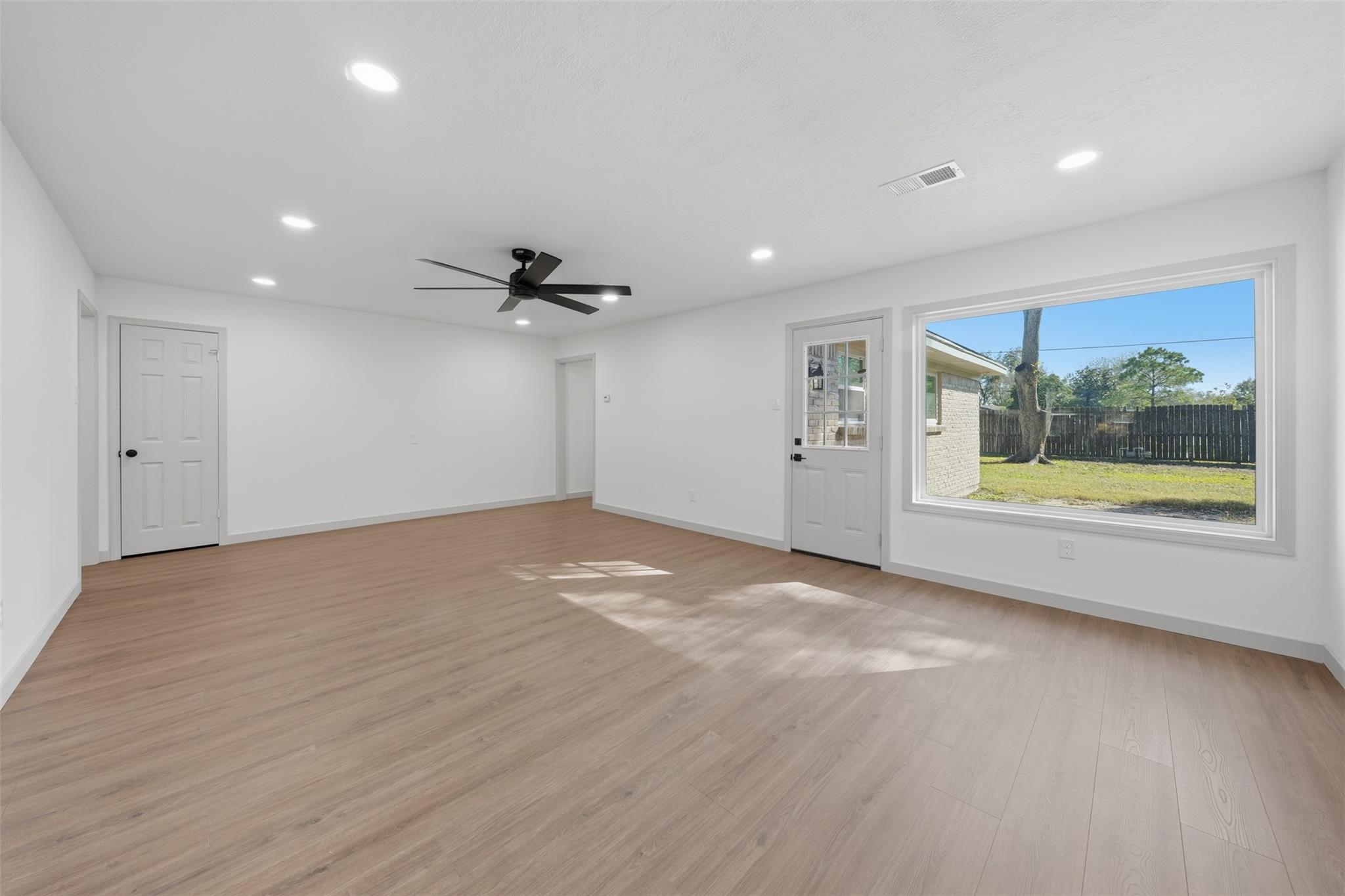 5002 Cedar Creek Drive