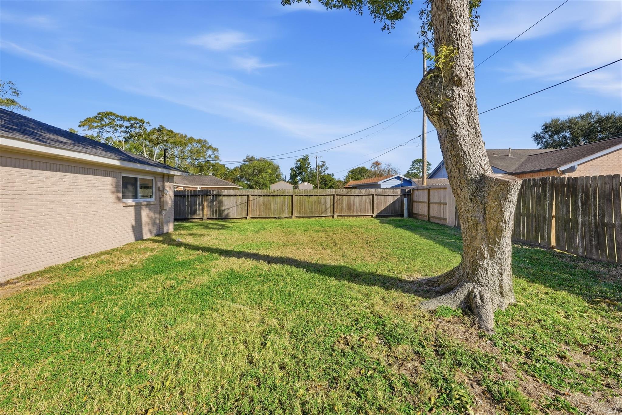 5002 Cedar Creek Drive