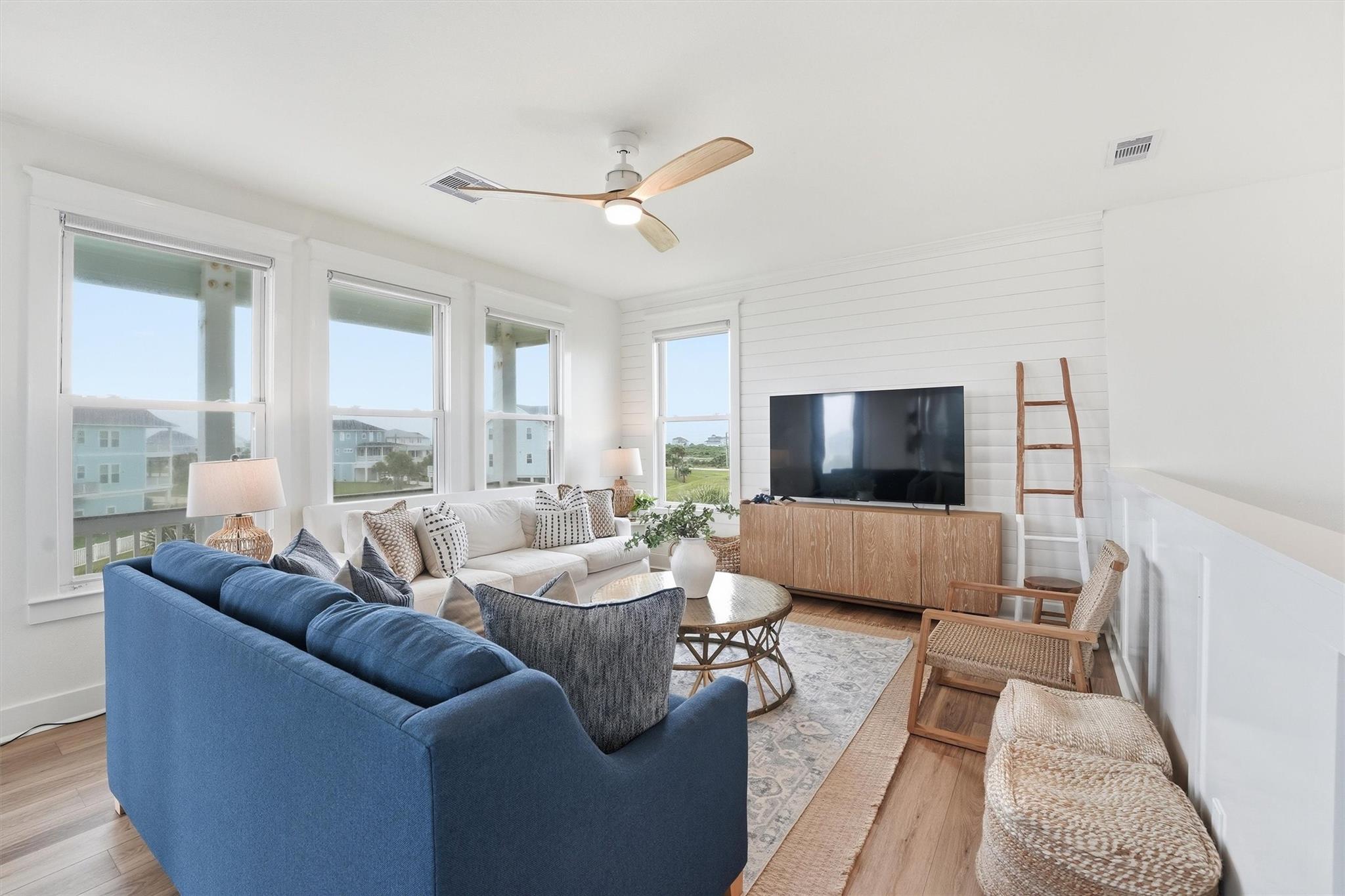 4130 King Rail Circle