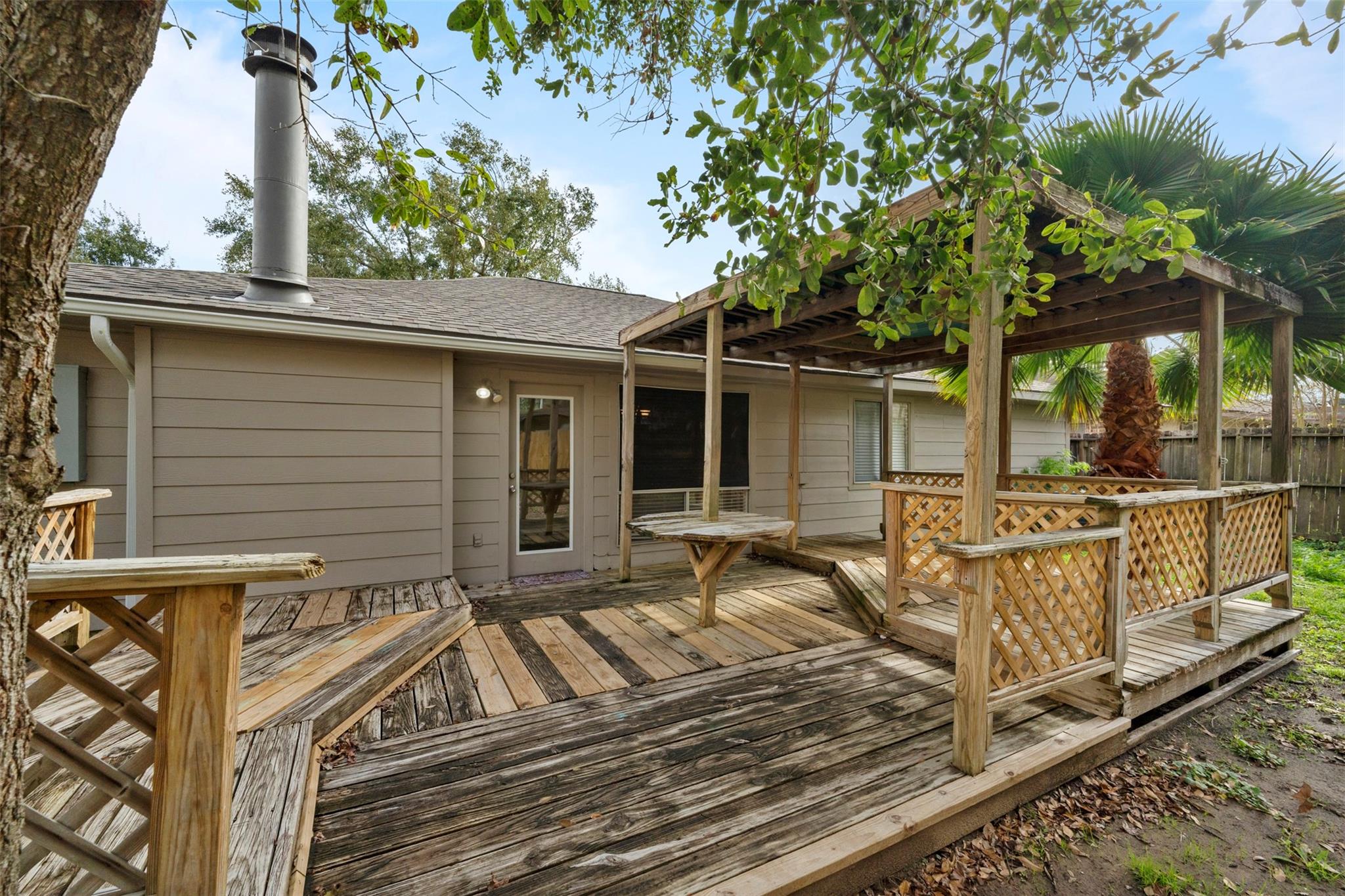 119 Wood Hollow Drive