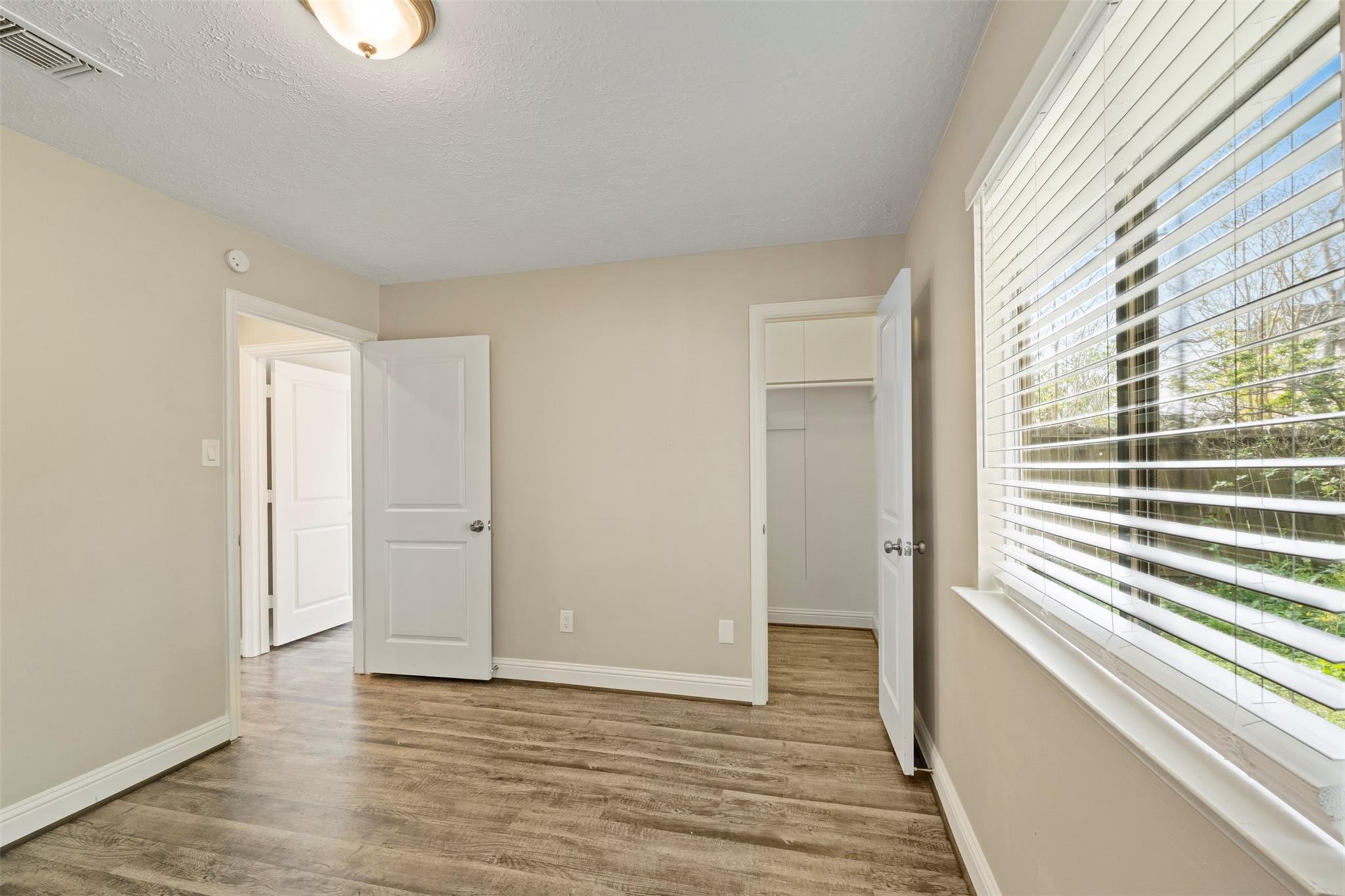 119 Wood Hollow Drive