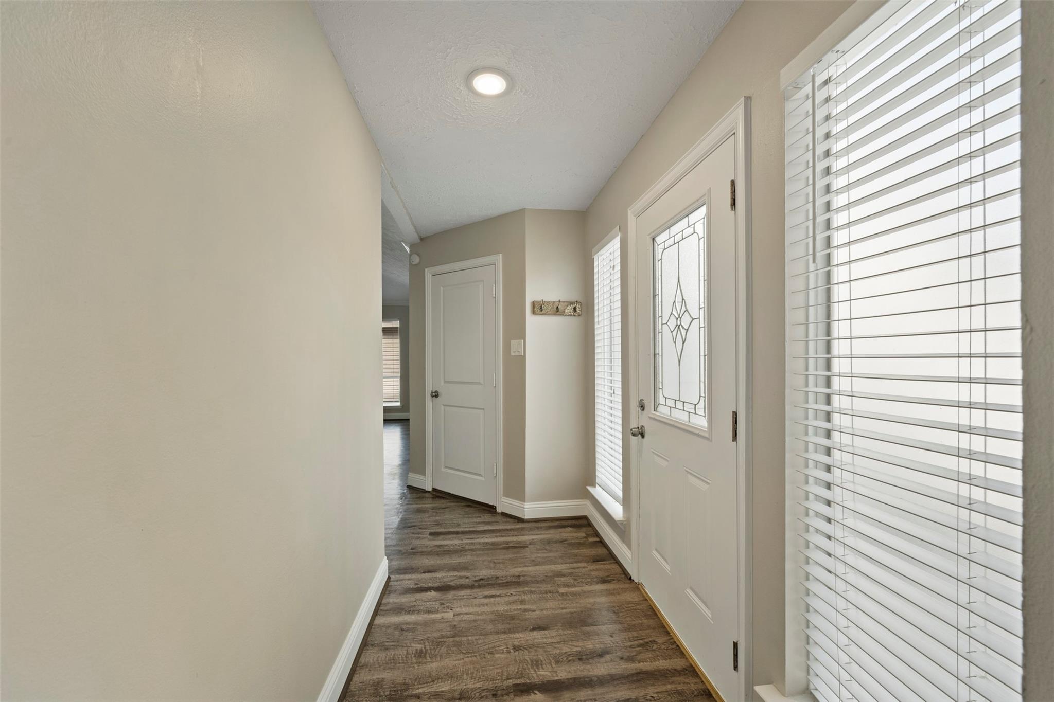 119 Wood Hollow Drive