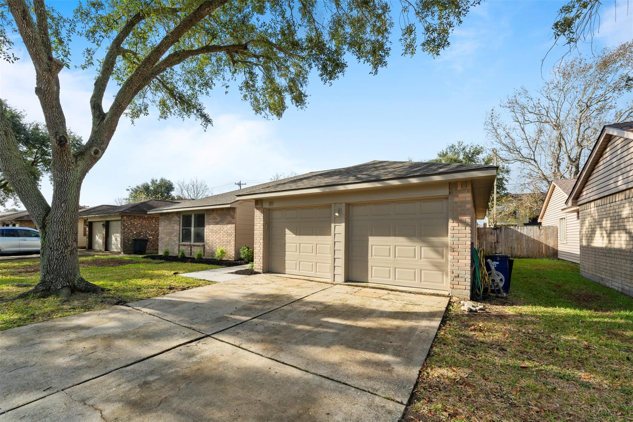 119 Wood Hollow Drive