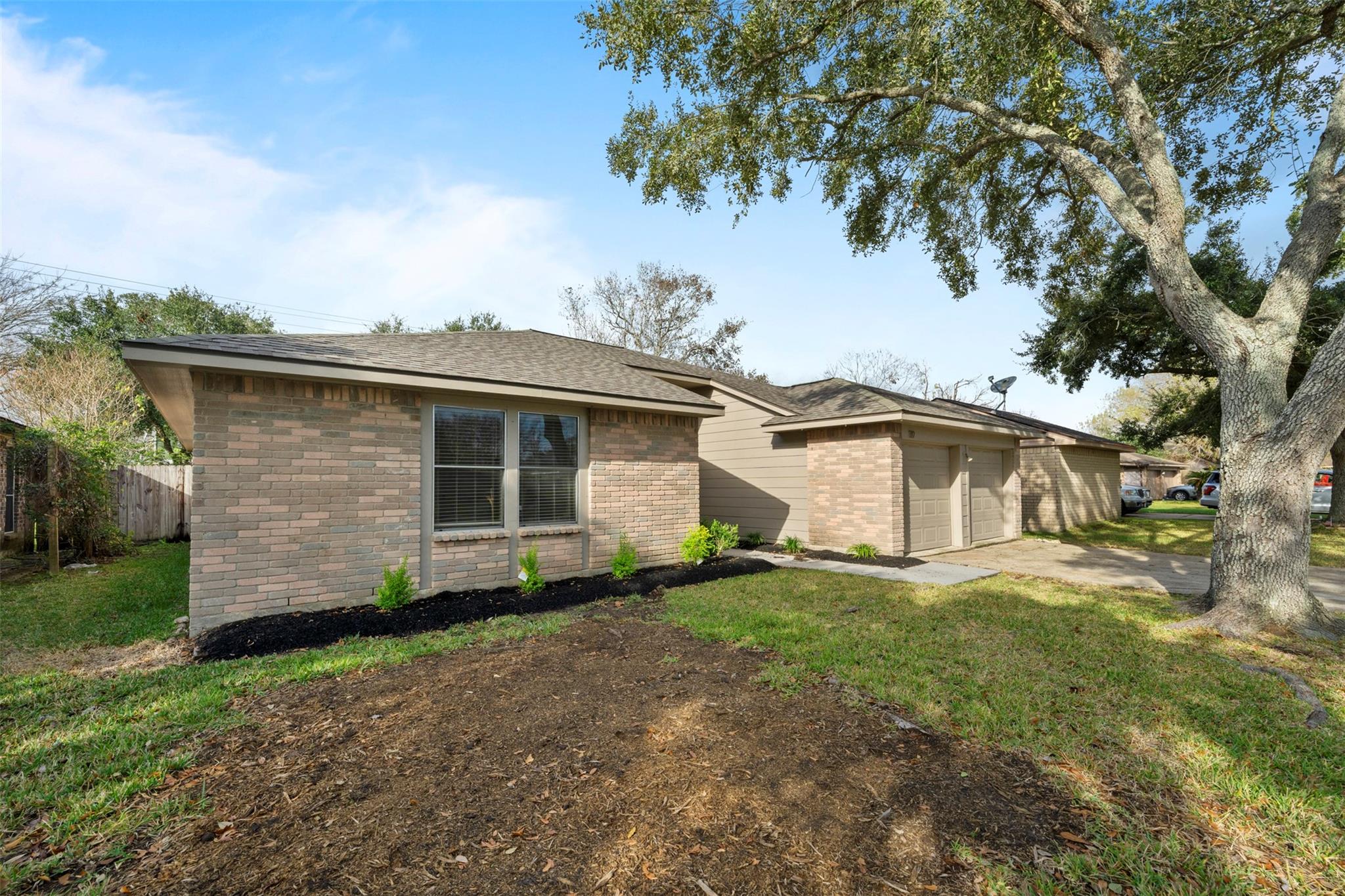 119 Wood Hollow Drive