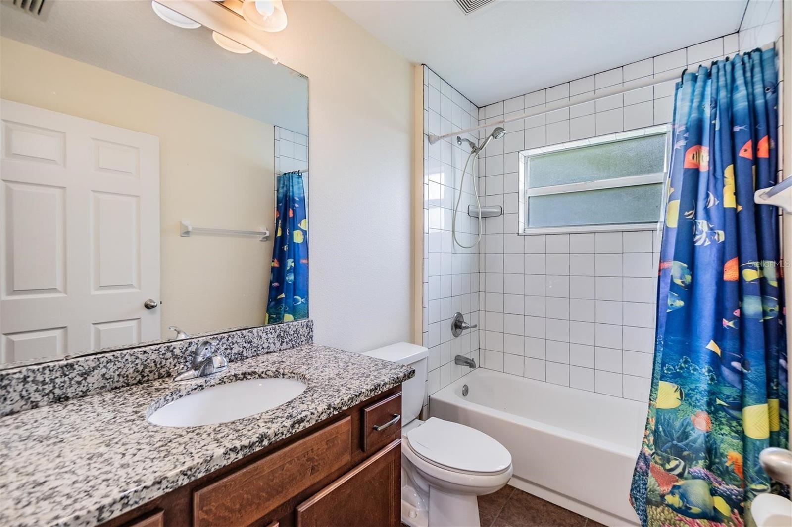 5707 LAKE LE CLARE RD