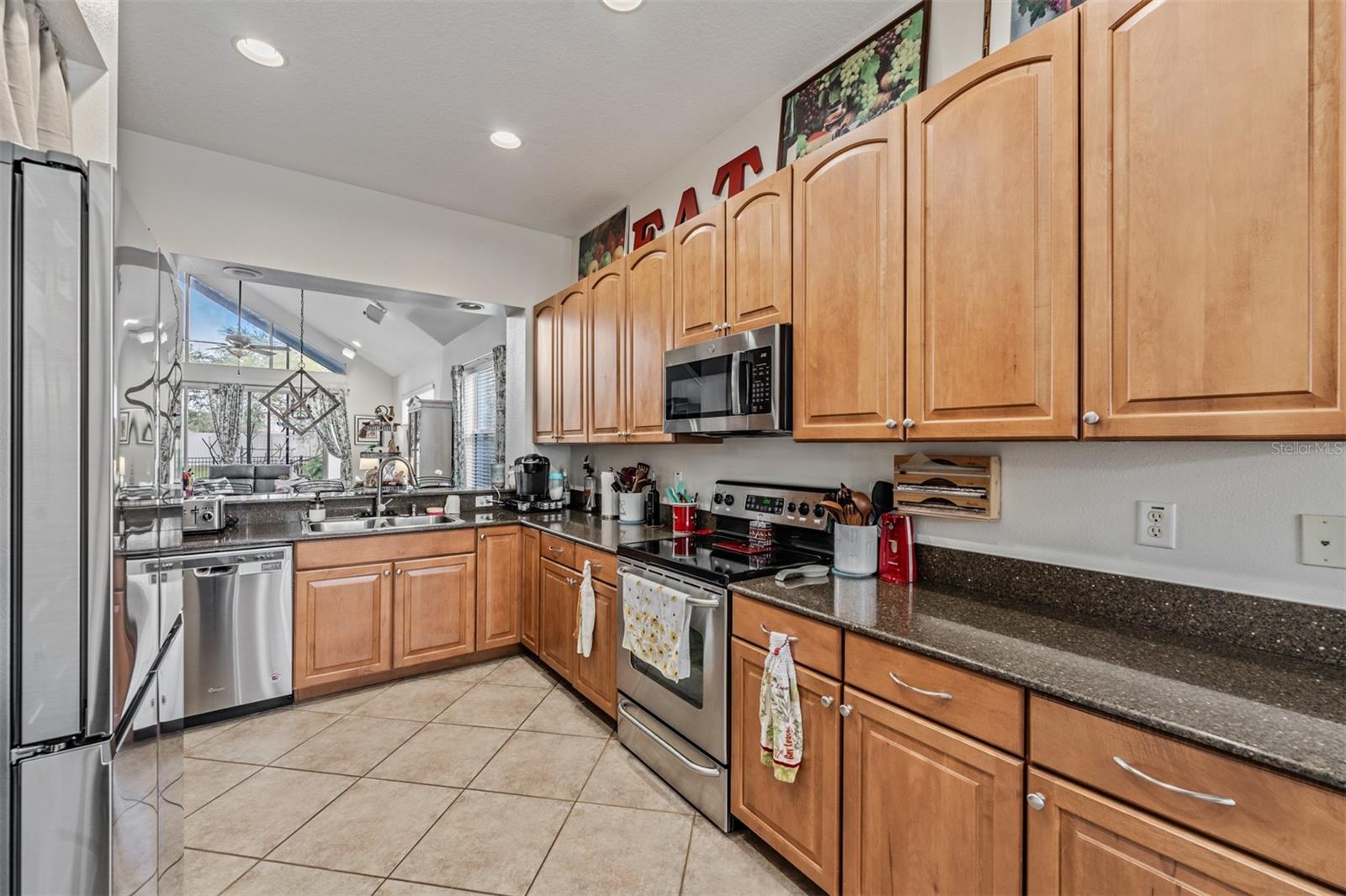 30813 PUMPKIN RIDGE DR