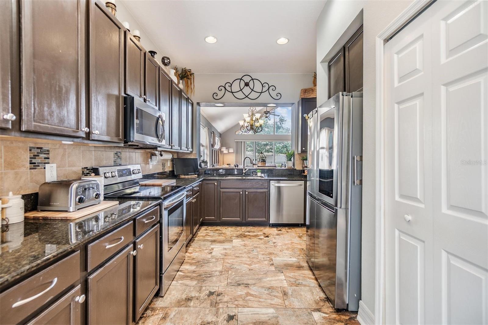 30817 PUMPKIN RIDGE DR