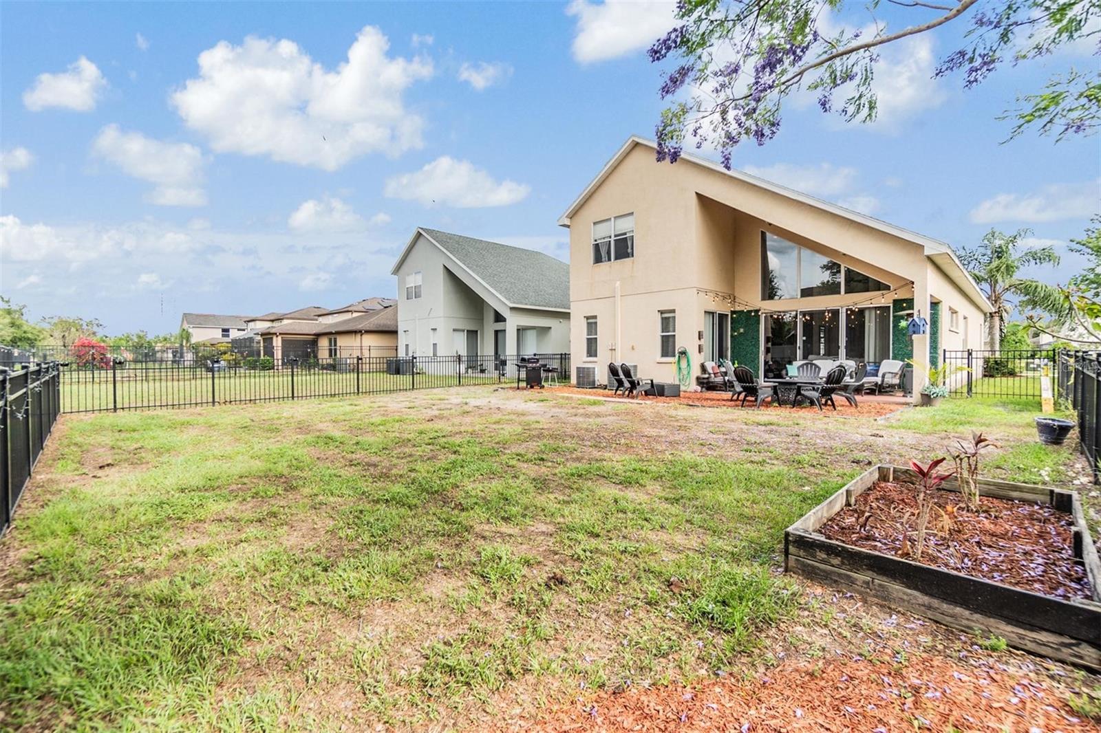 30817 PUMPKIN RIDGE DR