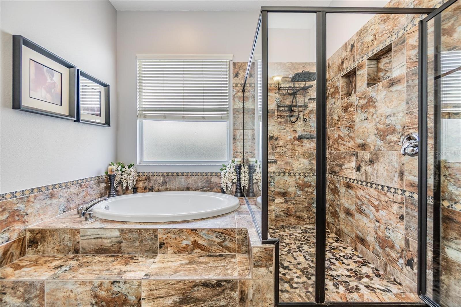 30817 PUMPKIN RIDGE DR