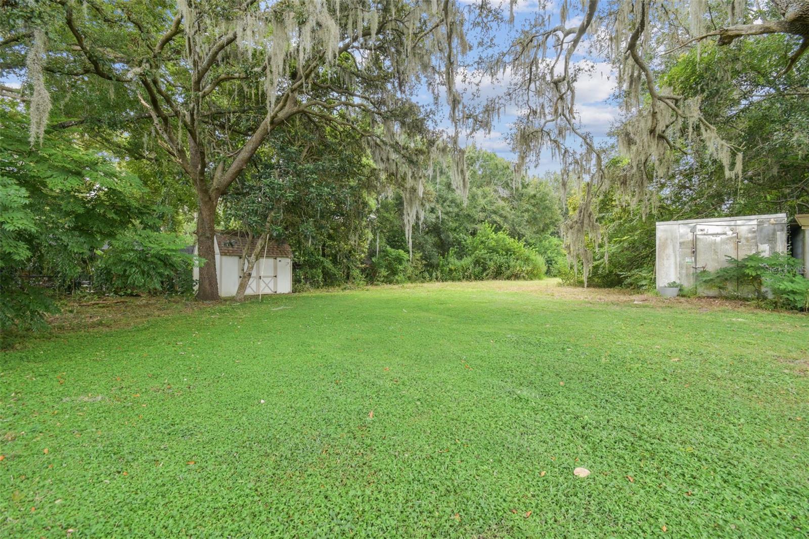 918 CRENSHAW LAKE RD